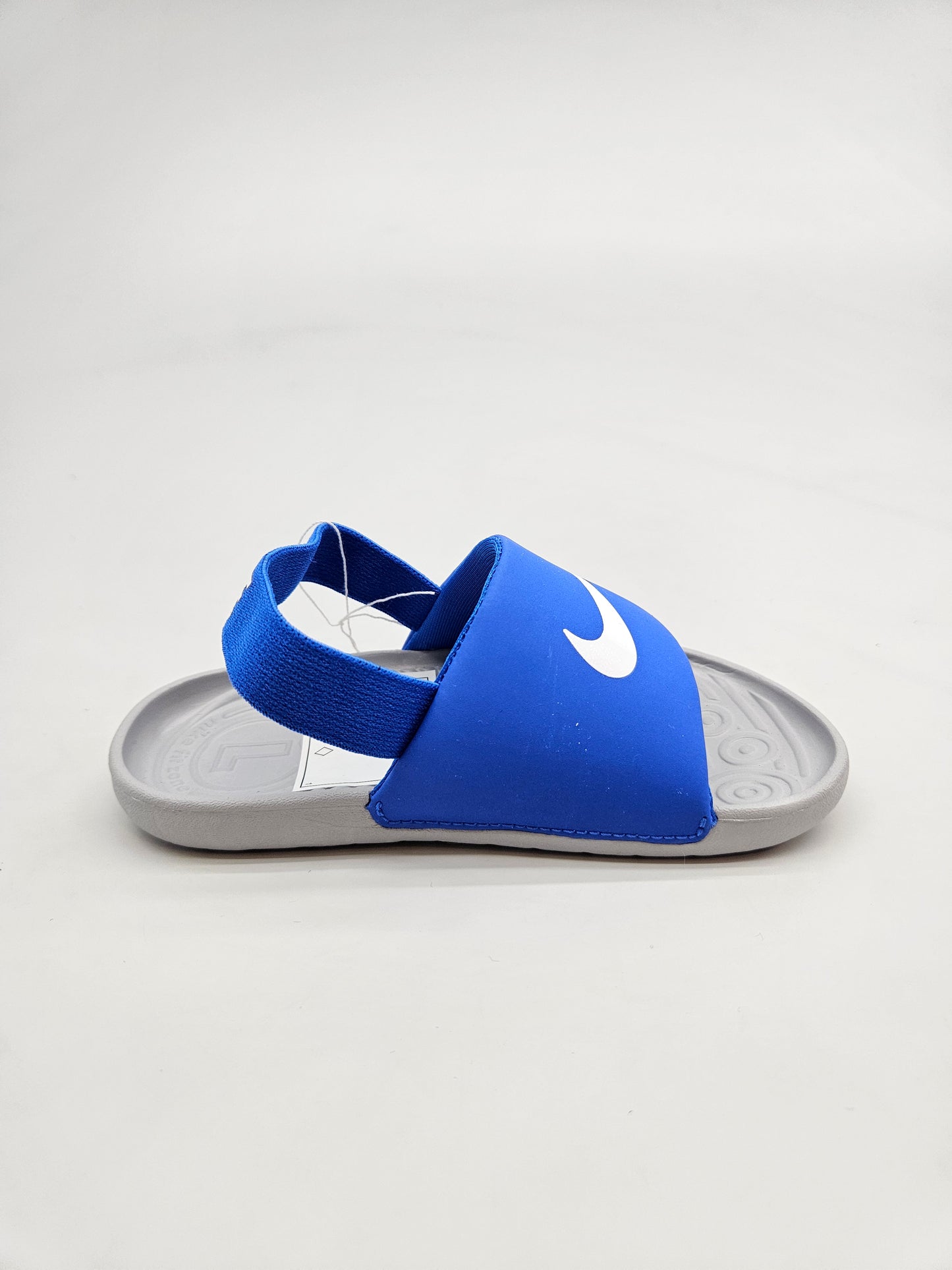 NIKE NOVI SANDALI BR 26