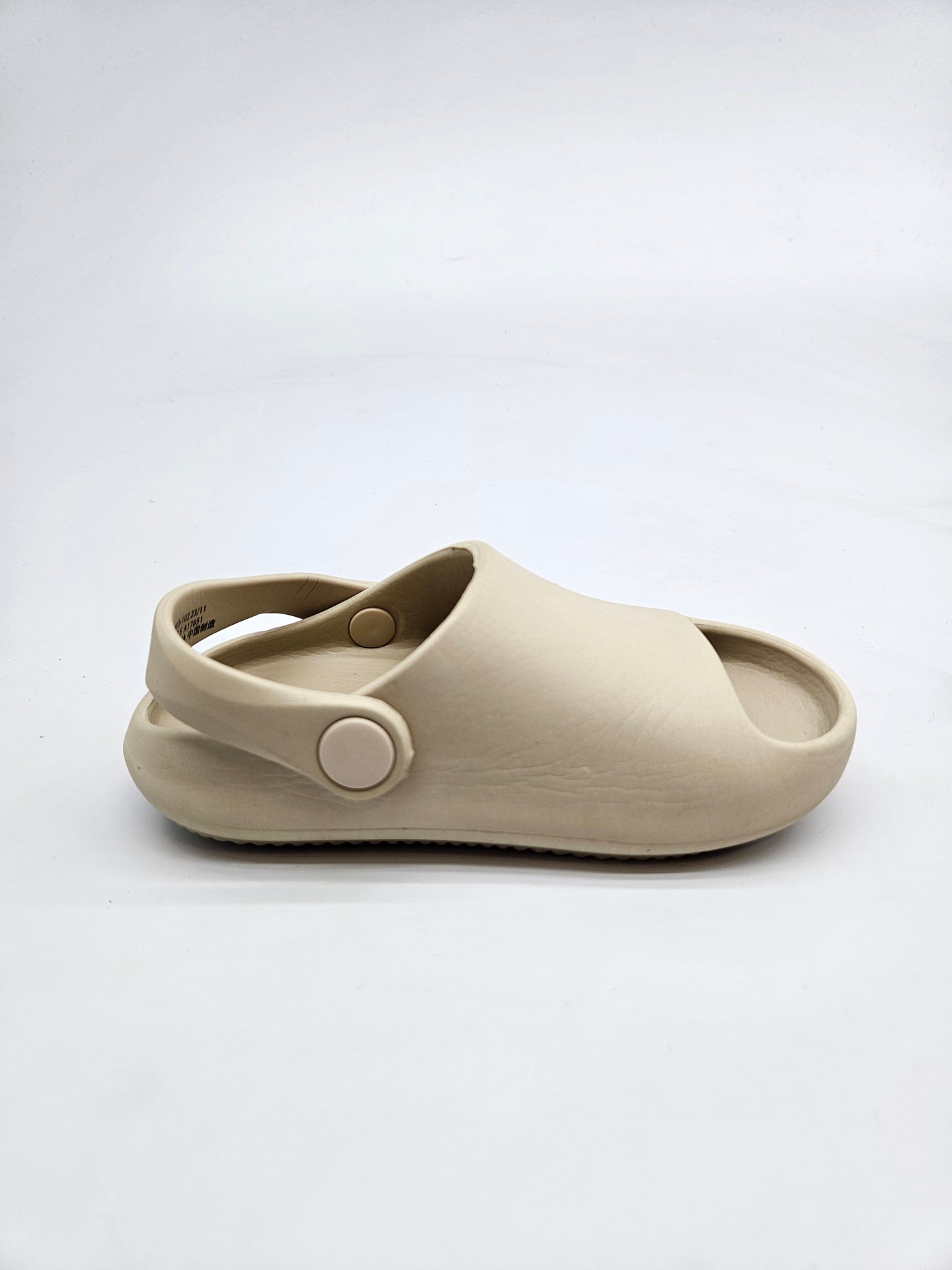 NEXT NOVI ORIGINAL SANDALI BR 26