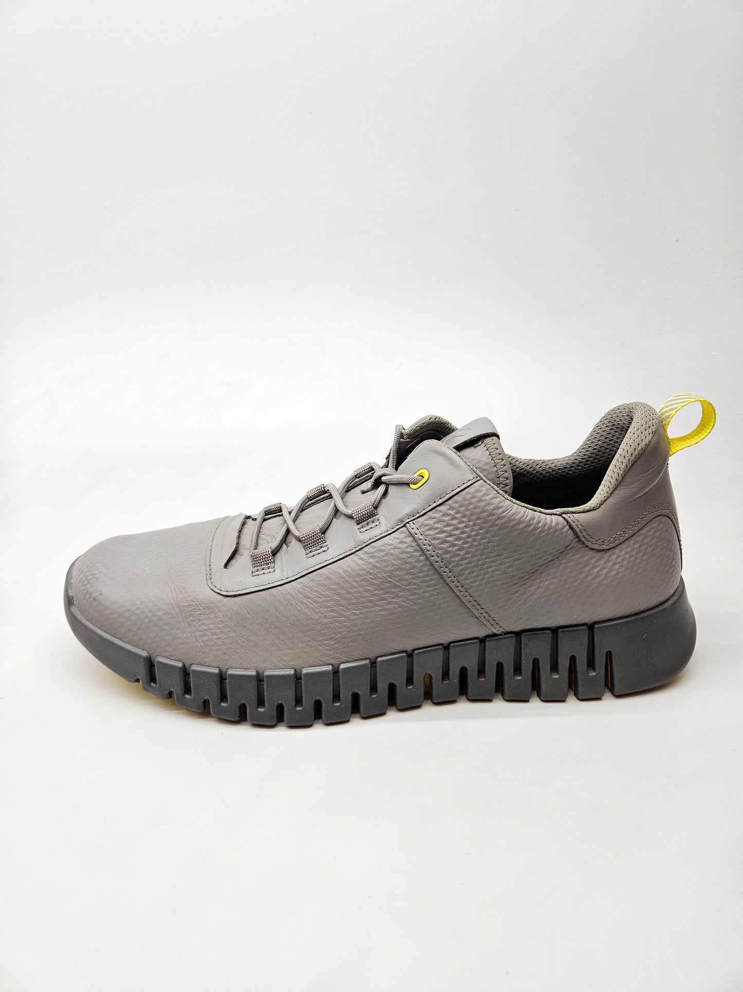 ECCO ORIGINAL KOZNI PATIKI BR 46