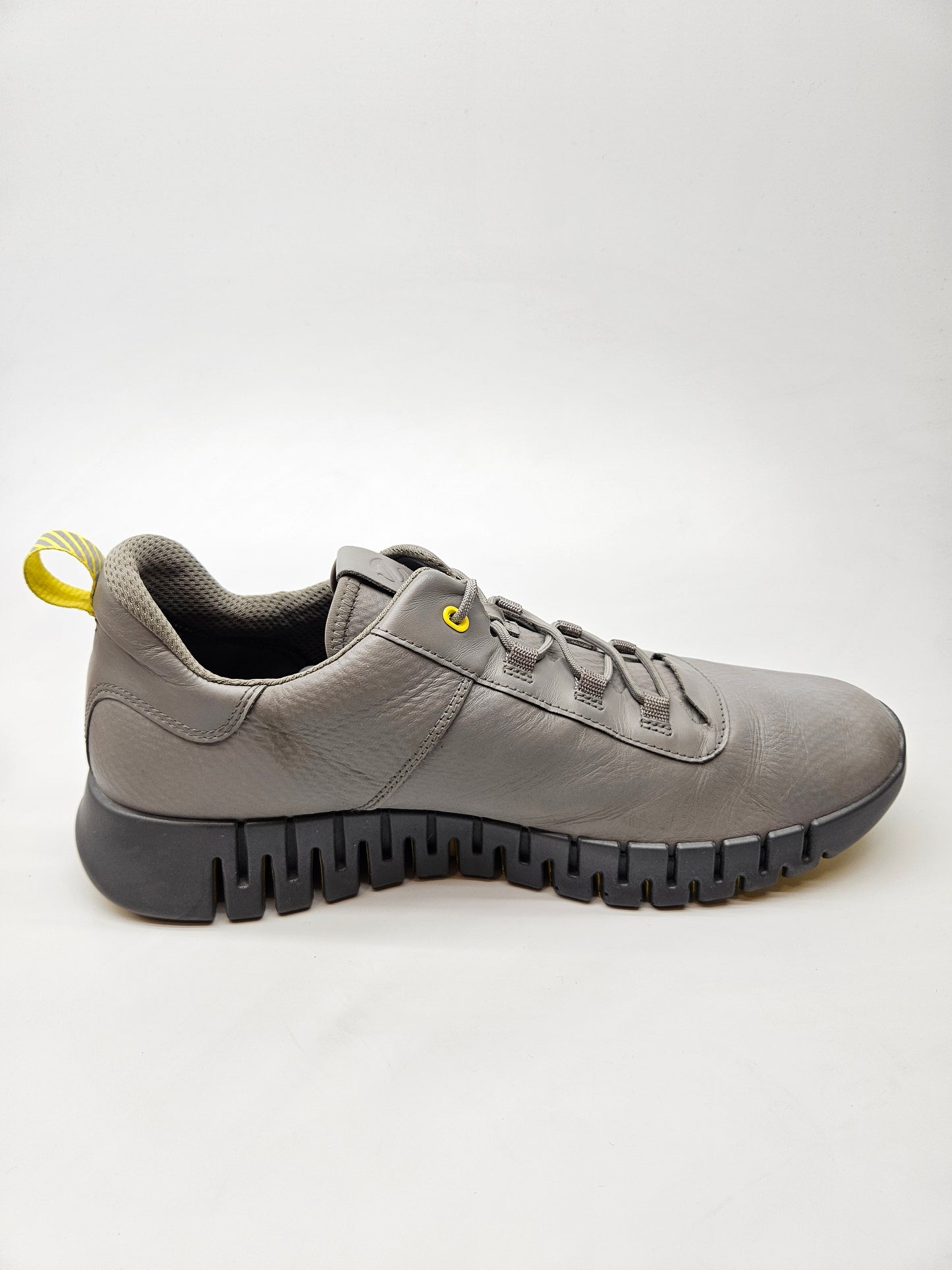 ECCO ORIGINAL KOZNI PATIKI BR 46