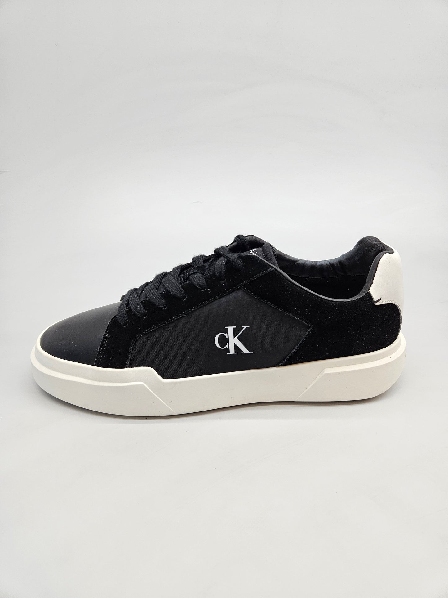 CALVIN KLEIN NOVI ORIGINAL PATIKI BR 43