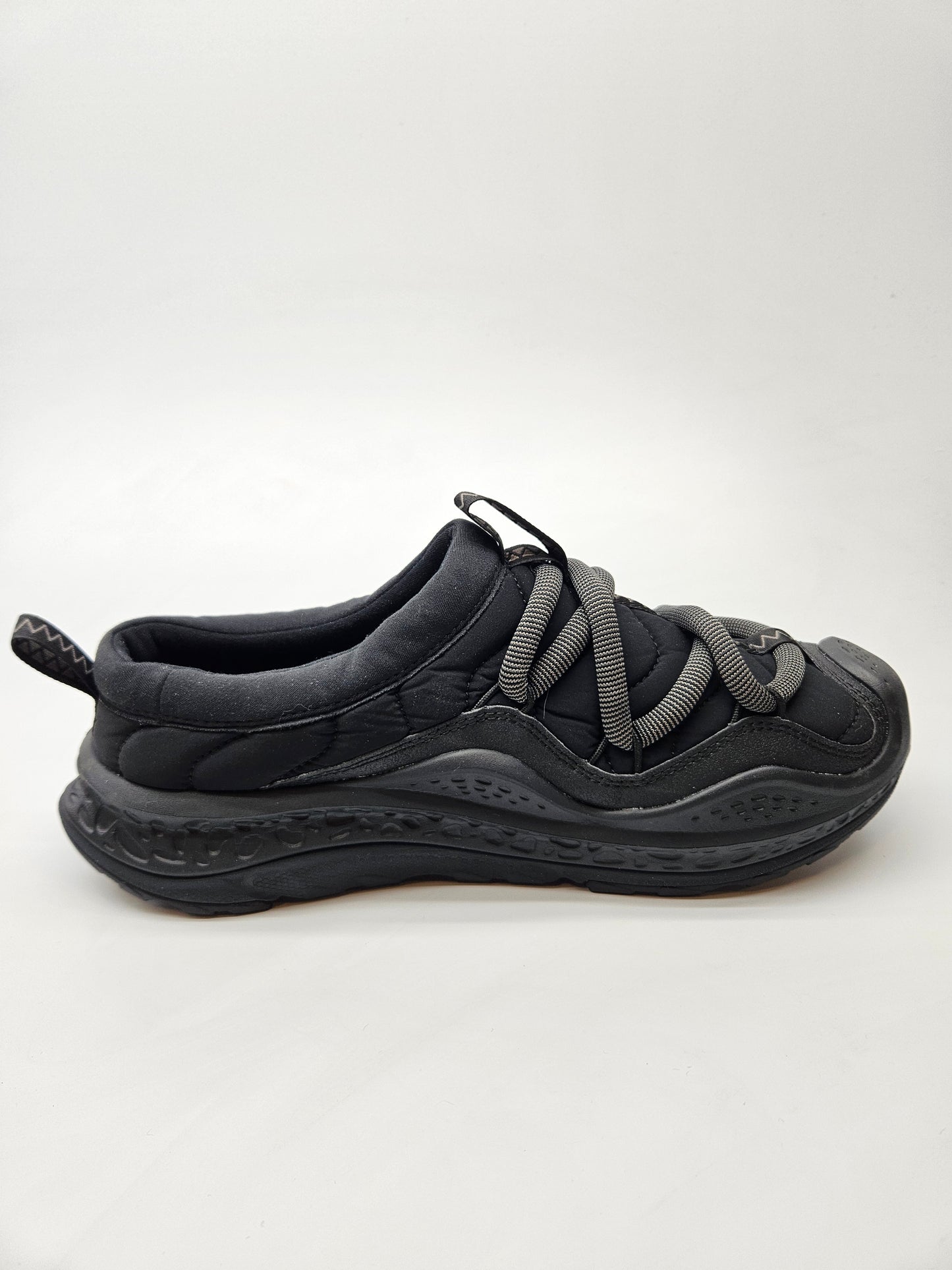 HOKA NOVI ORIGINAL PATIKI BR 38.5