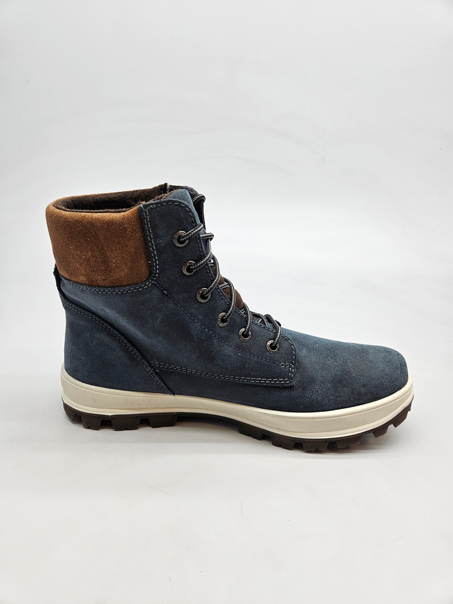 SUPERFIT GORETEX NOVI ORIGINAL CIZMI BR 41