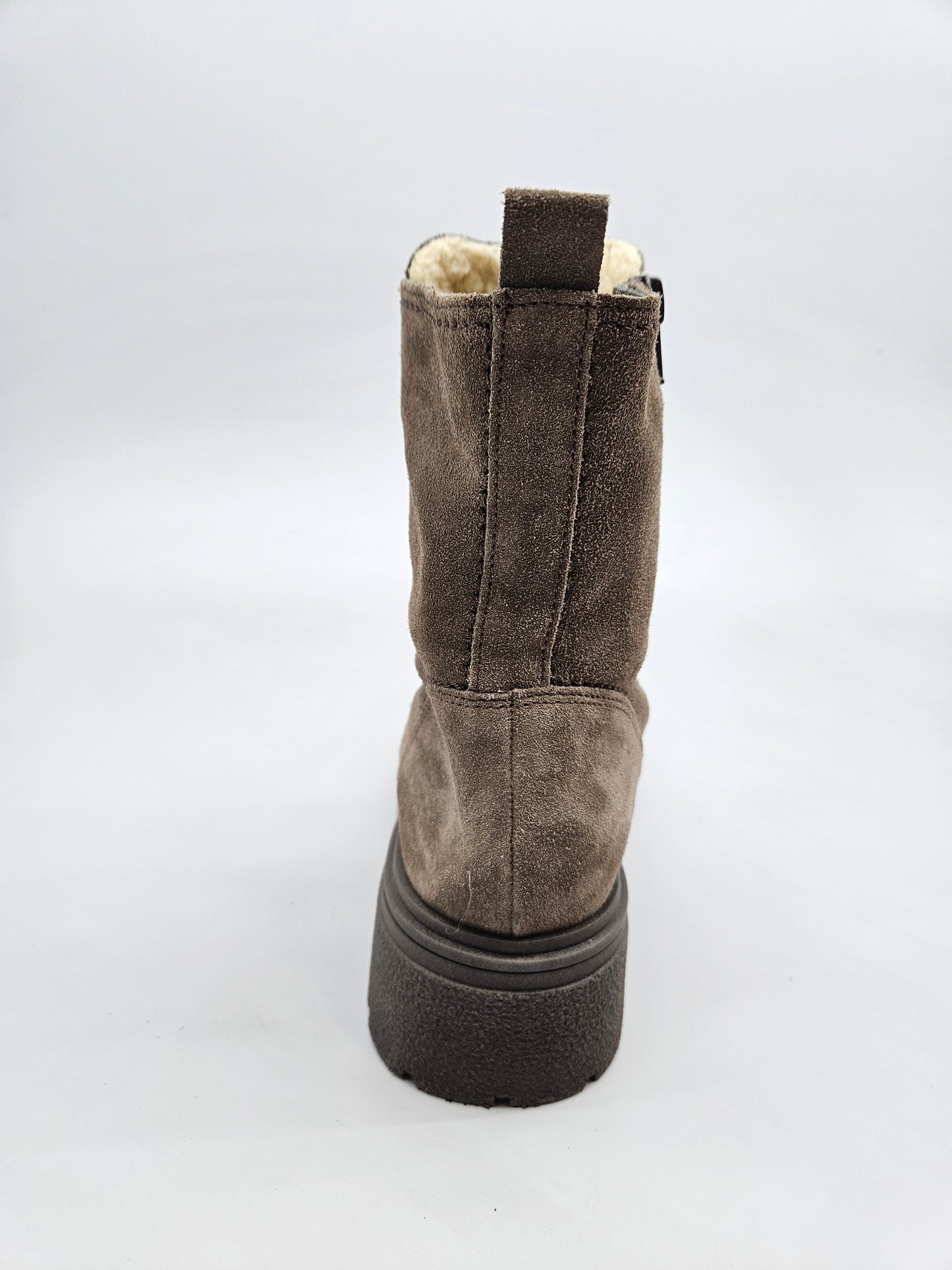 GABOR ORIGINAL KOZNI CIZMI BR 40