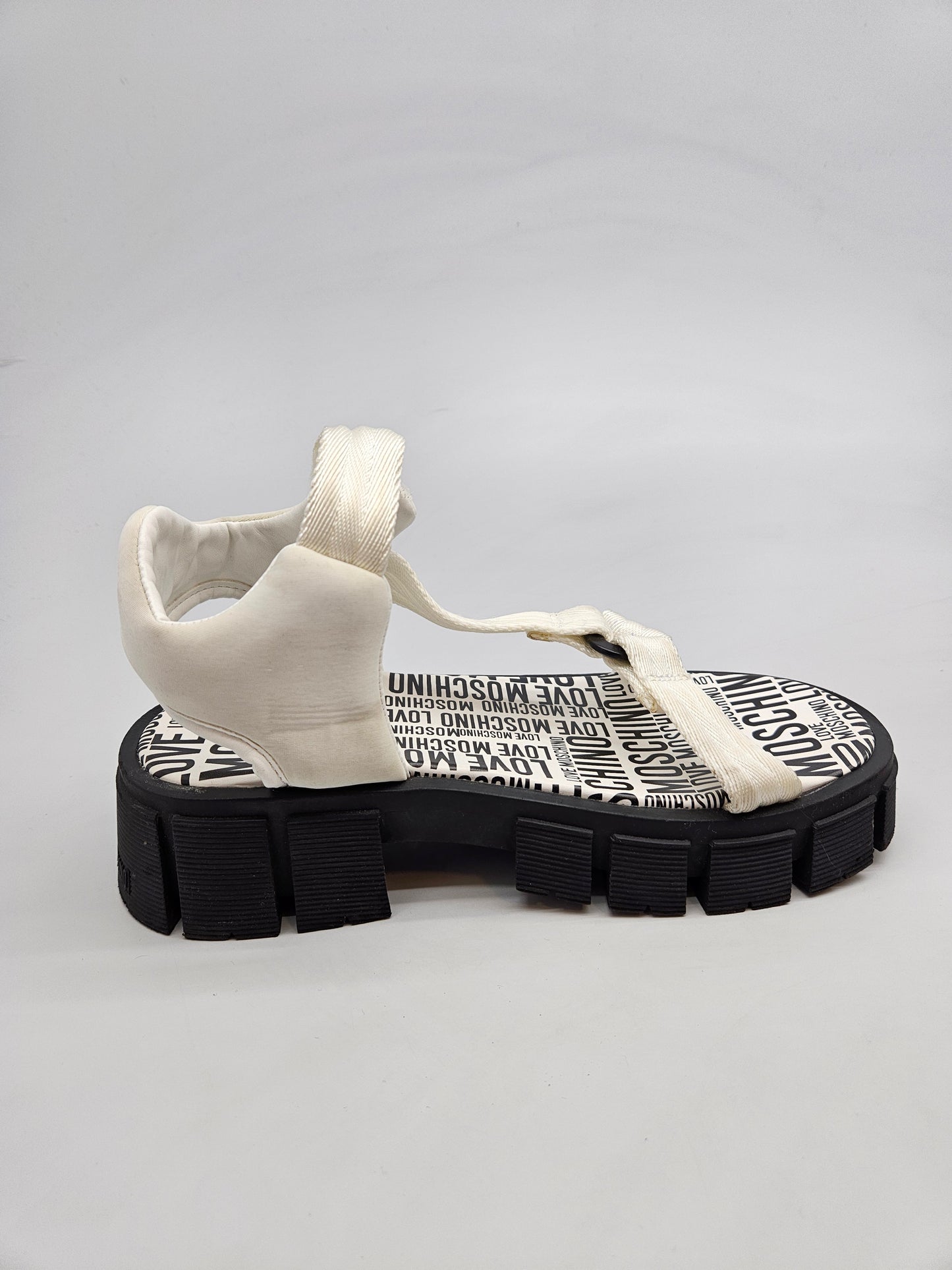 LOVE MOSCHINO ORIGINAL SANDALI BR 39