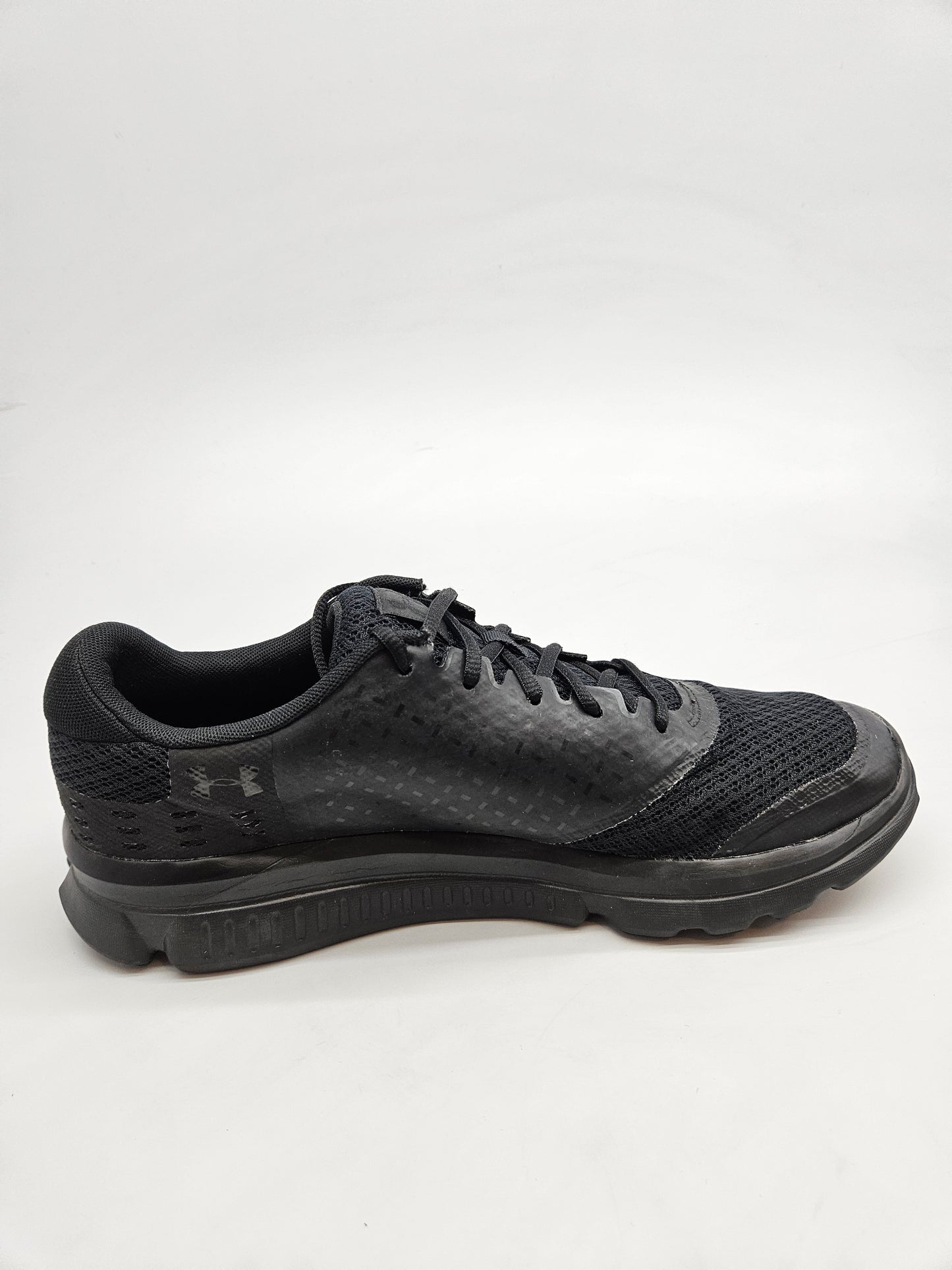 UNDER ARMOUR ORIGINAL PATIKI BR 45.5