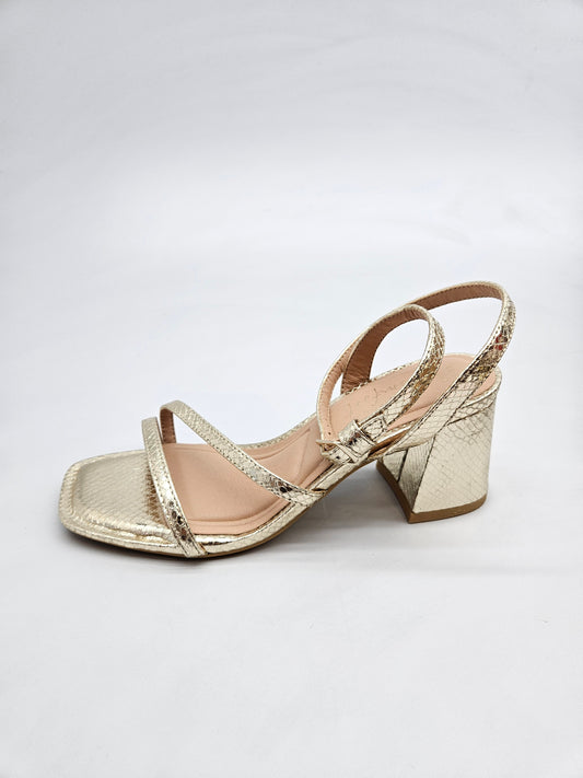 NEW LOOK ORIGINAL SANDALI BR 37