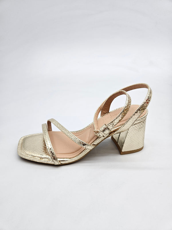 NEW LOOK ORIGINAL SANDALI BR 37