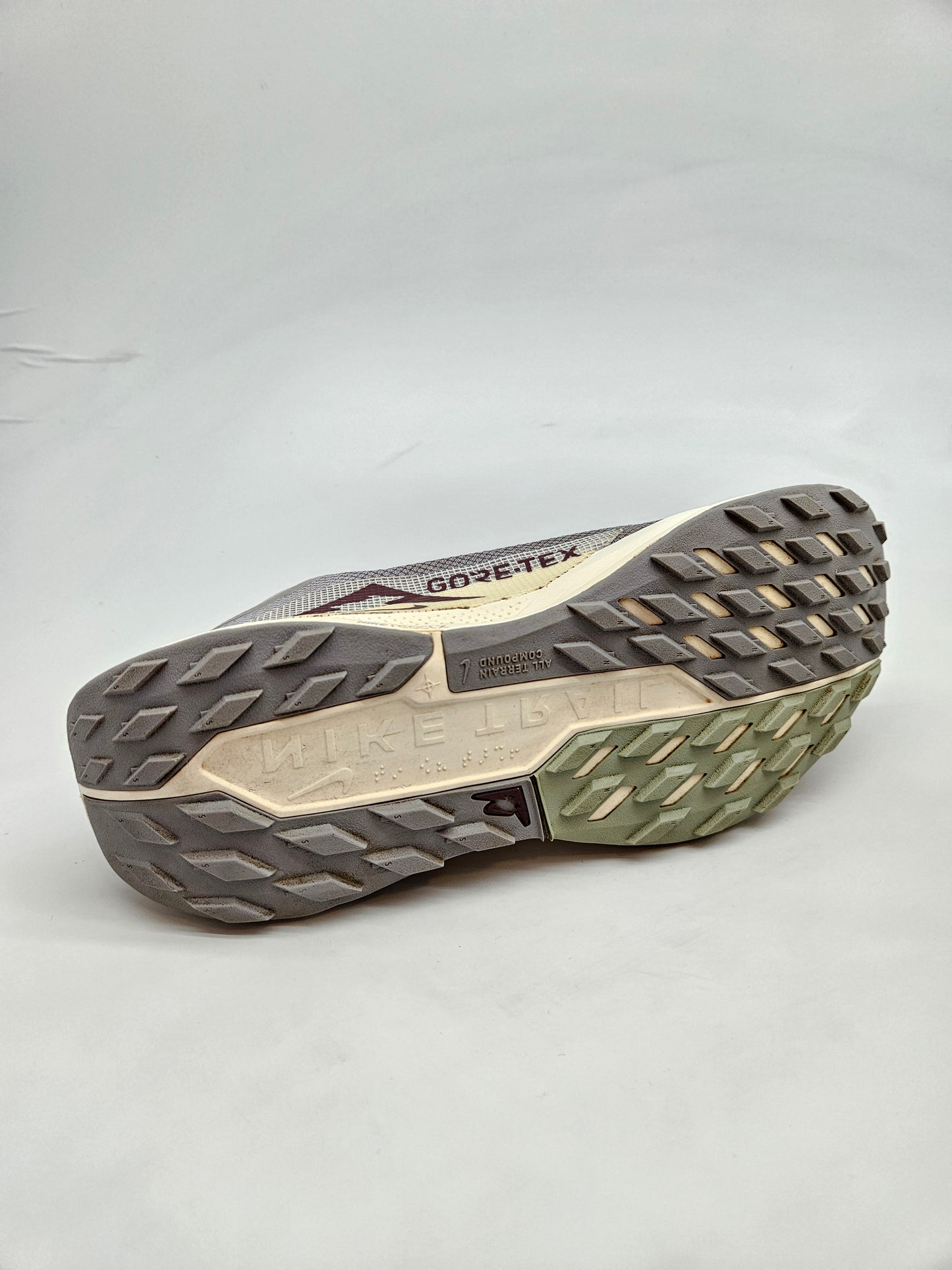 NIKE GORETEX ORIGINAL PATIKI BR 42.5