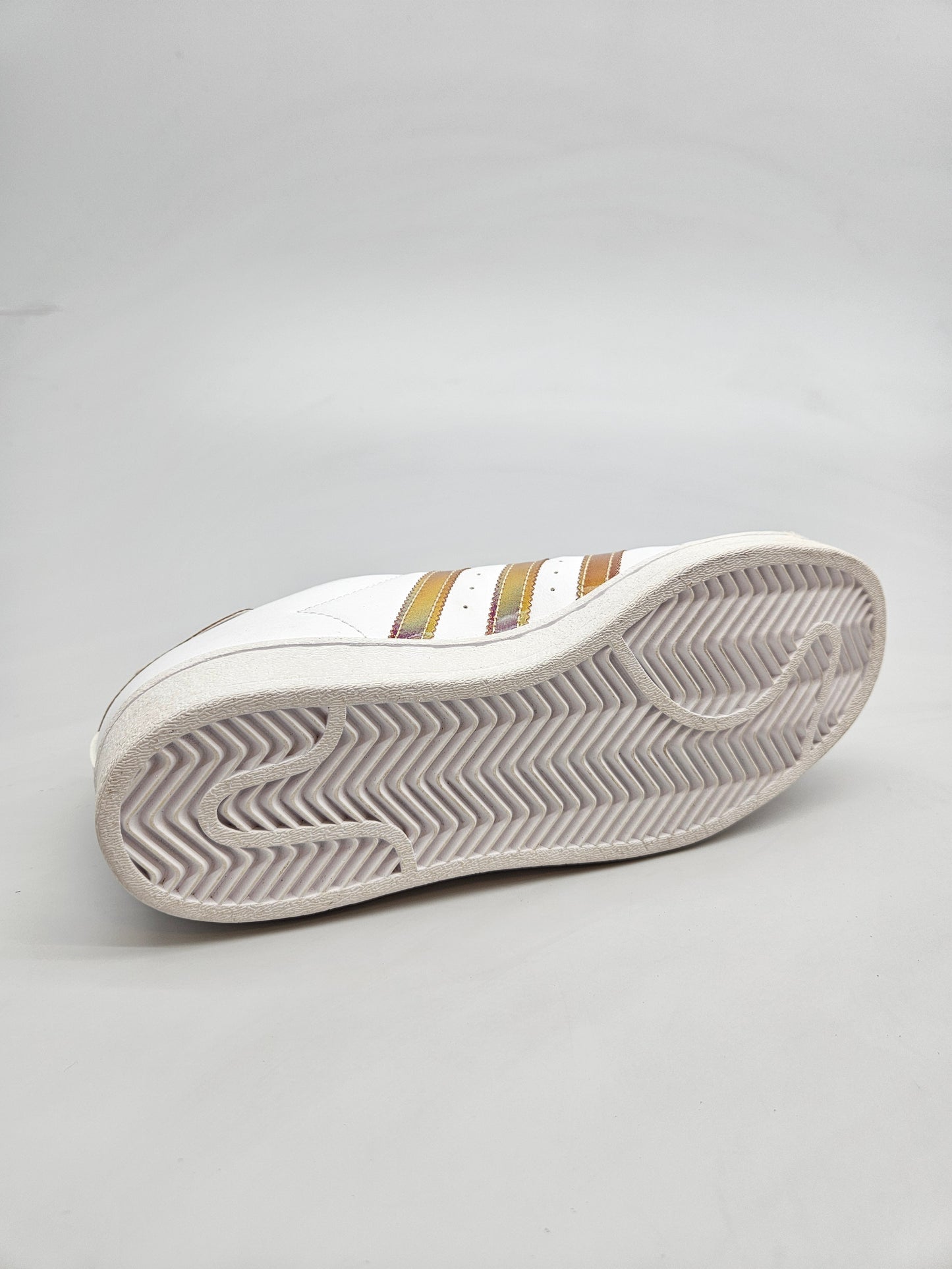 ADIDAS SUPERSTAR NOVI ORIGINAL PATIKI BR 36