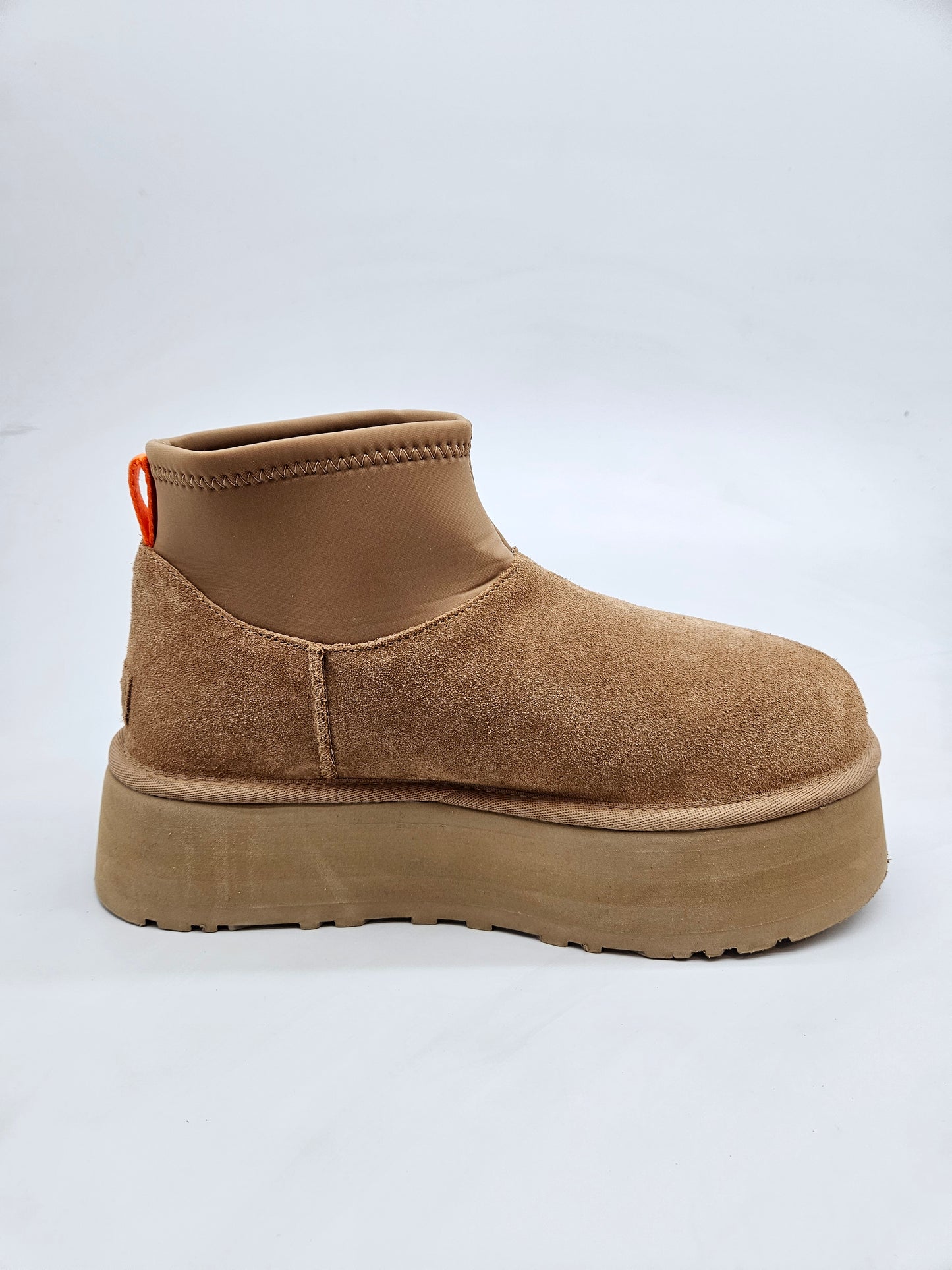 UGG AUSTRALIA ORIGINAL KOZNI CIZMI BR 41