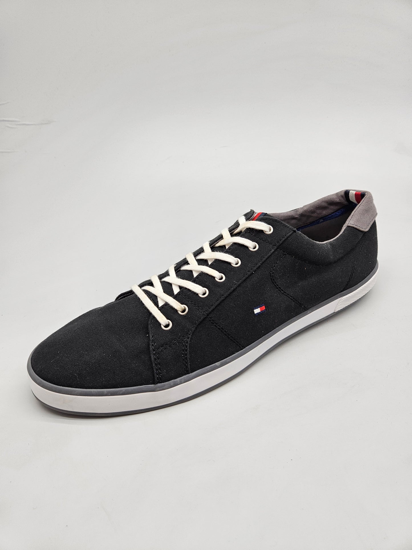 TOMMY HILFIGER ORIGINAL PATIKI BR 48