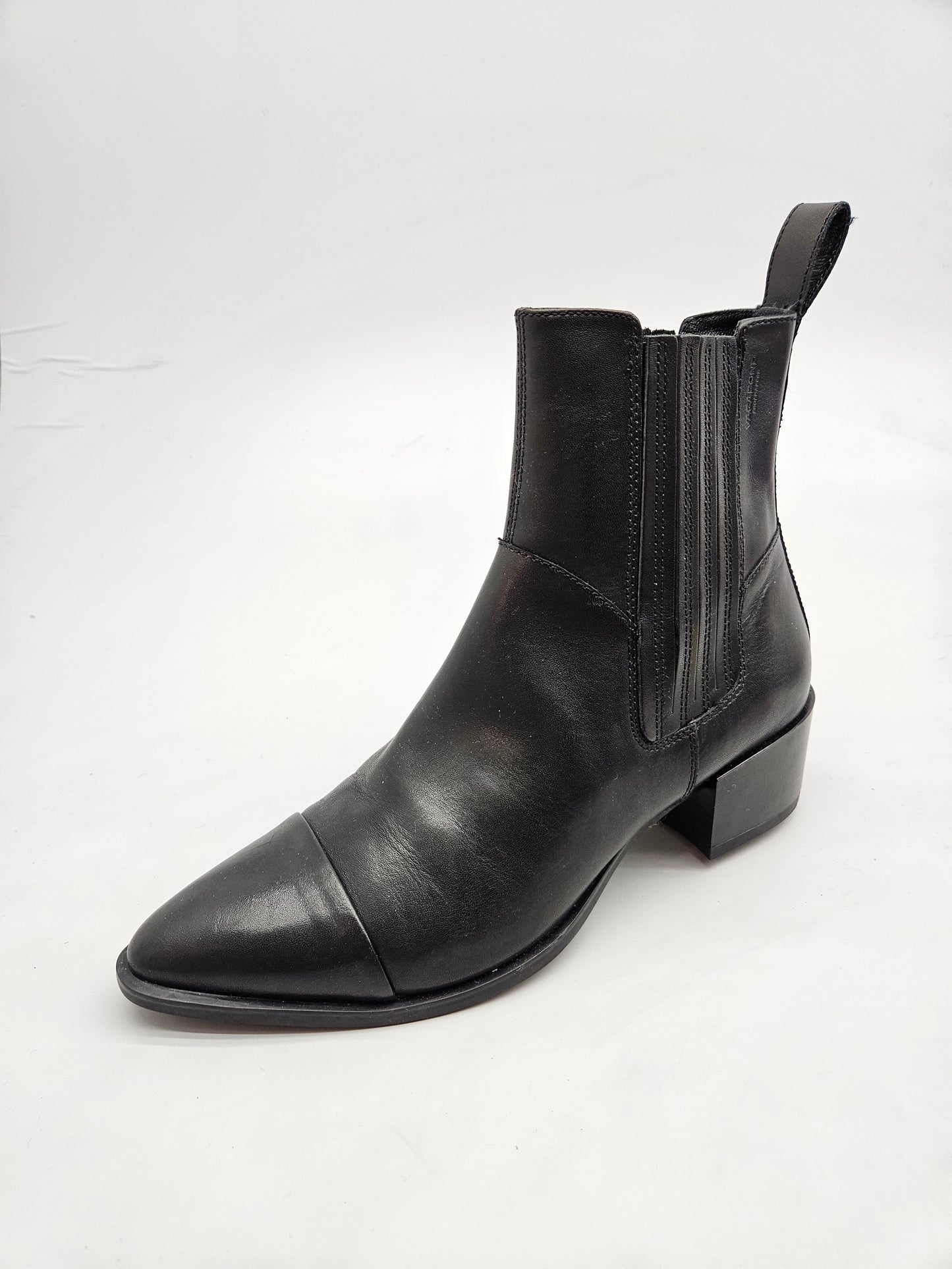 VAGABOND ORIGINAL CIZMI BR 39