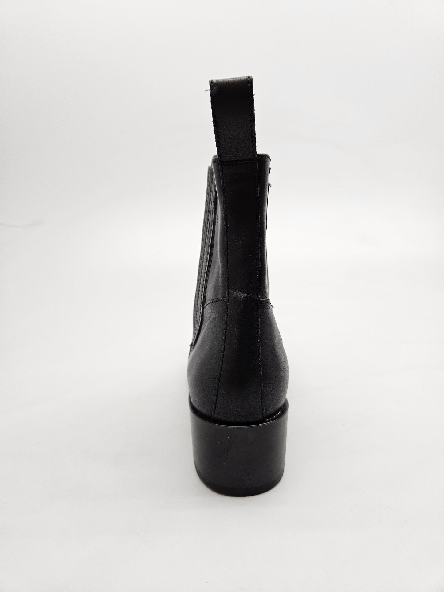 VAGABOND ORIGINAL CIZMI BR 39