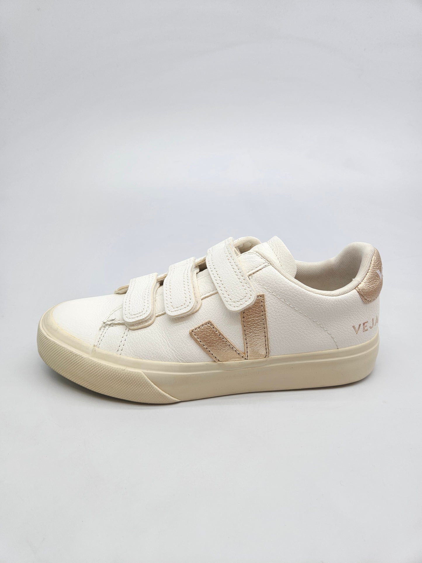 VEJA ORIGINAL PATIKI BR 36