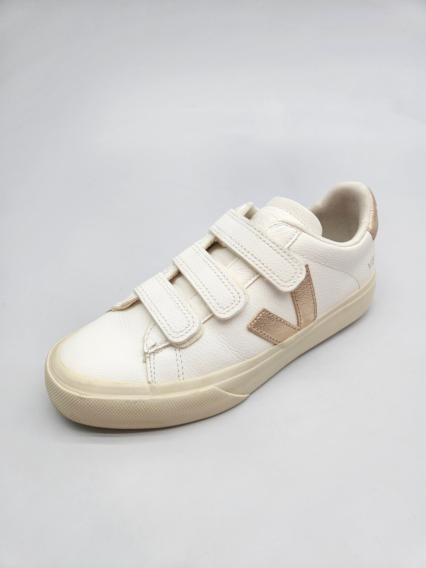 VEJA ORIGINAL PATIKI BR 36