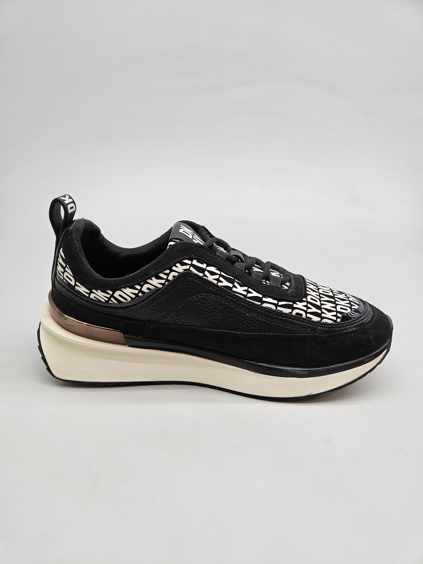 DKNY ORIGINAL PATIKI BR 38.5