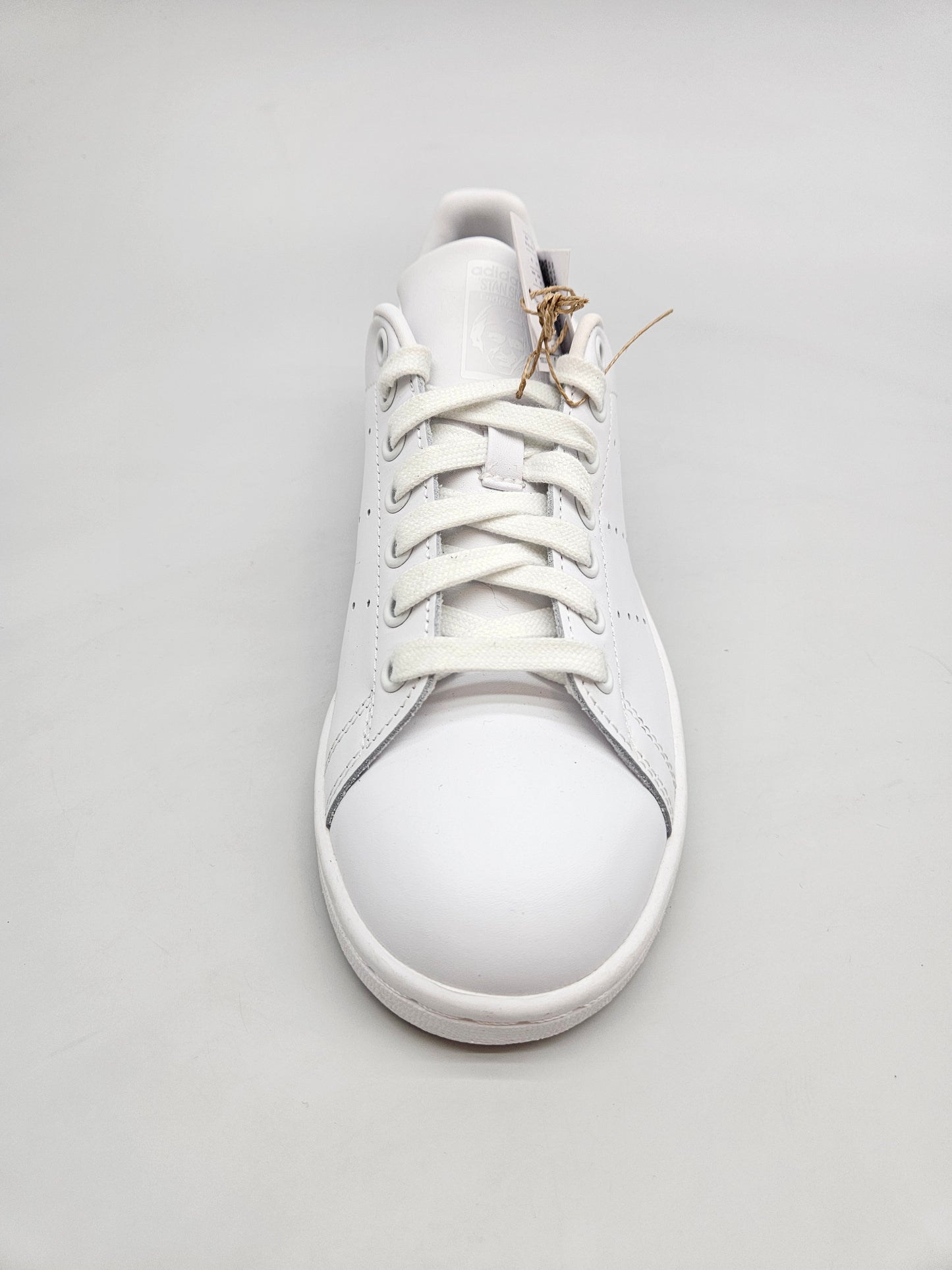 ADIDAS NOVI ORIGINAL PATIKI BR 38.5