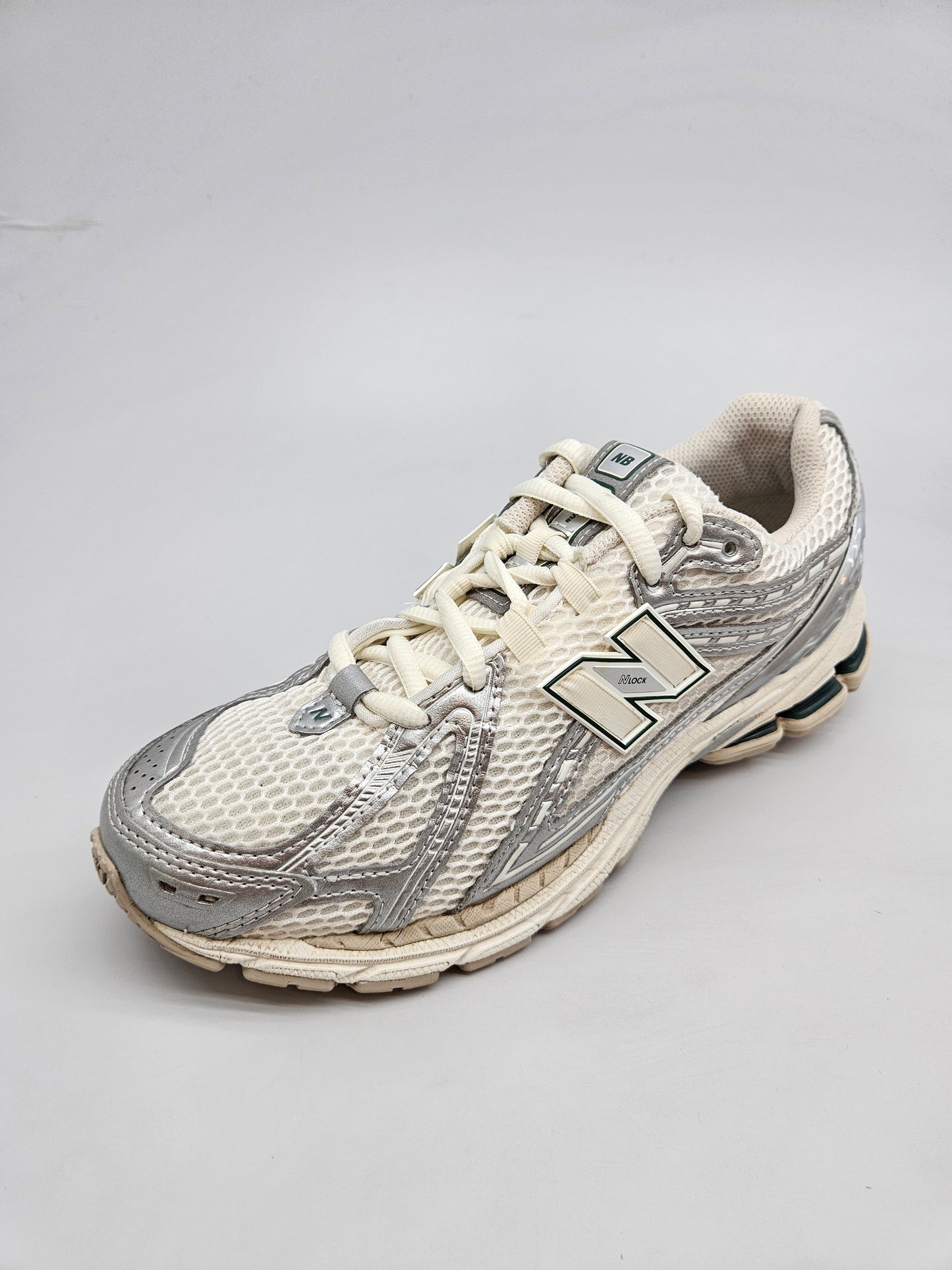 NEW BALANCE ORIGINAL PATIKI BR 42.5