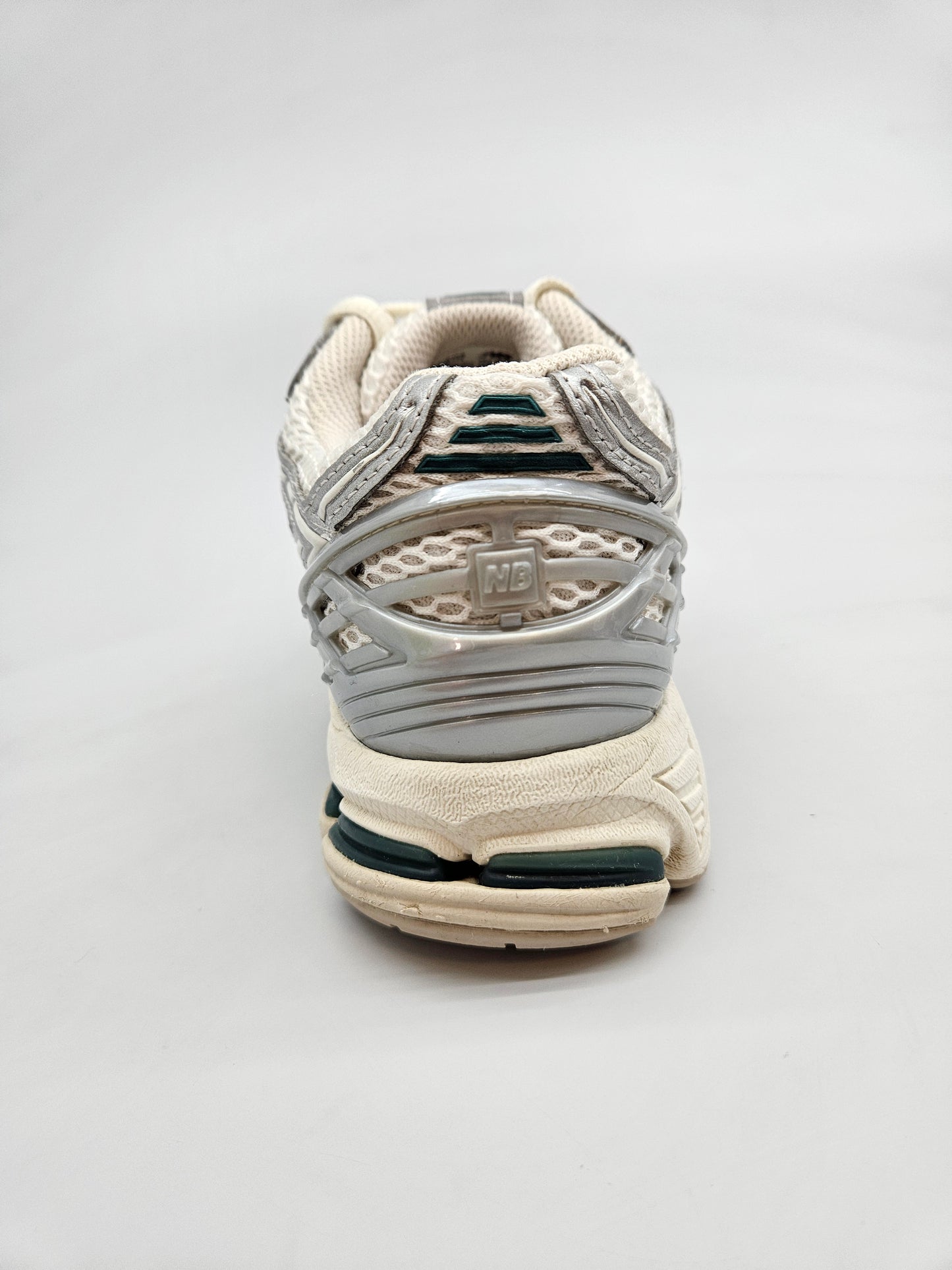 NEW BALANCE ORIGINAL PATIKI BR 42.5