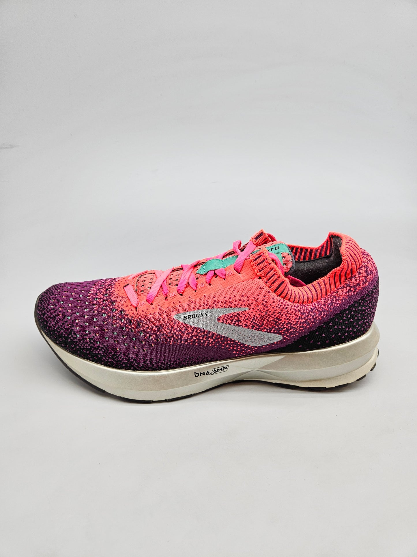 BROOKS ORIGINAL PATIKI BR 38.5