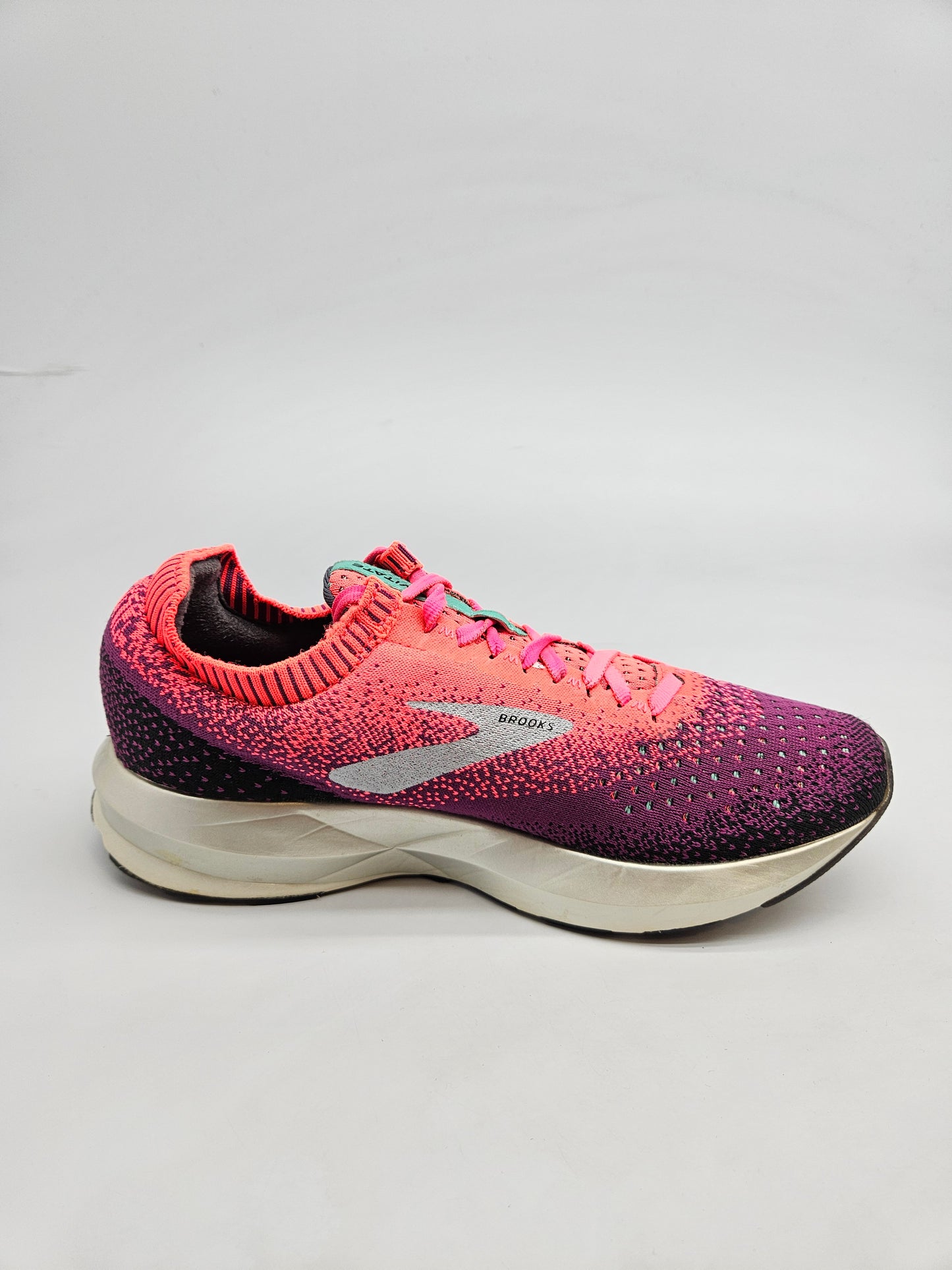 BROOKS ORIGINAL PATIKI BR 38.5