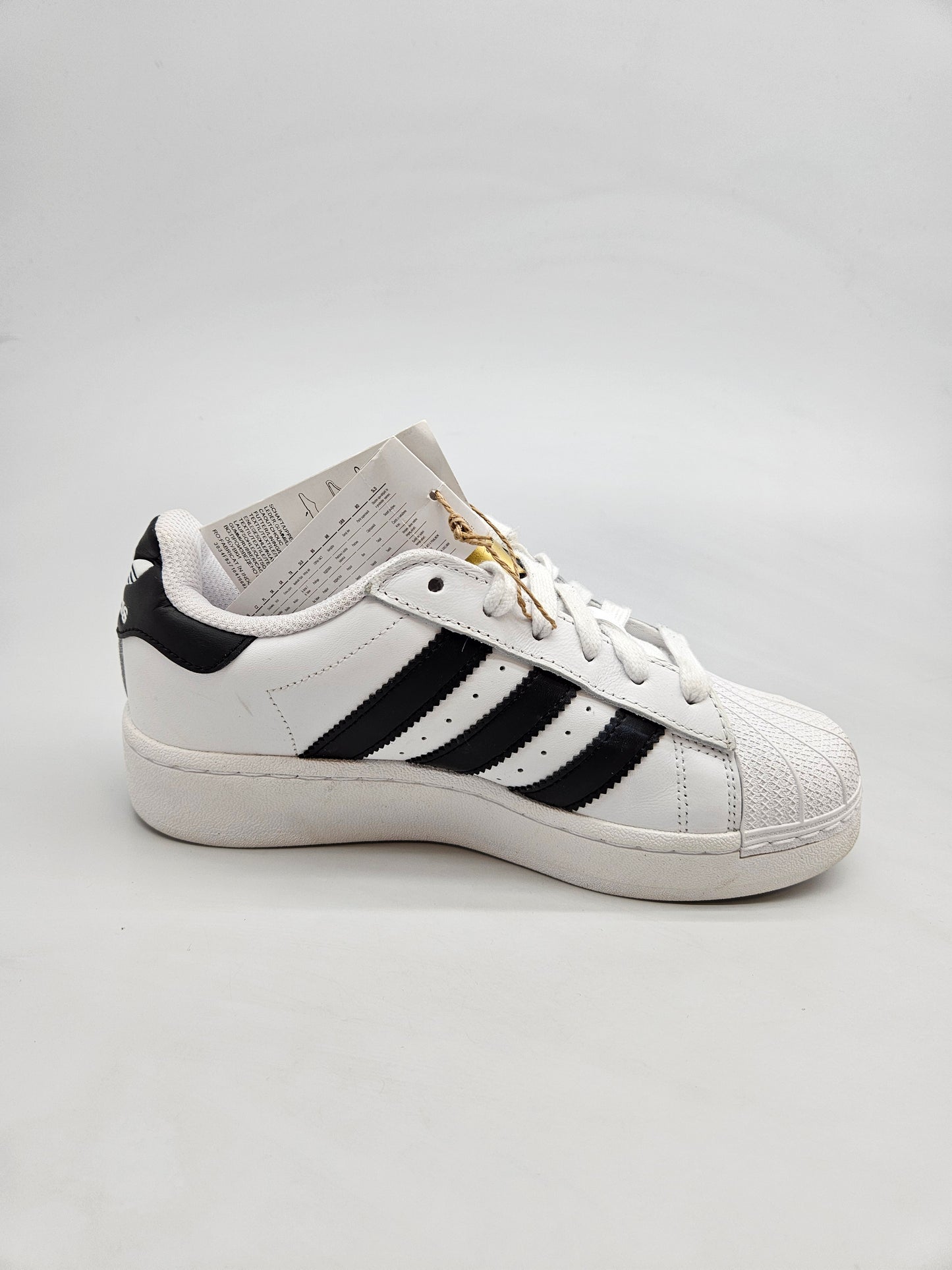 ADIDAS NOVI ORIGINAL PATIKI BR 36.5