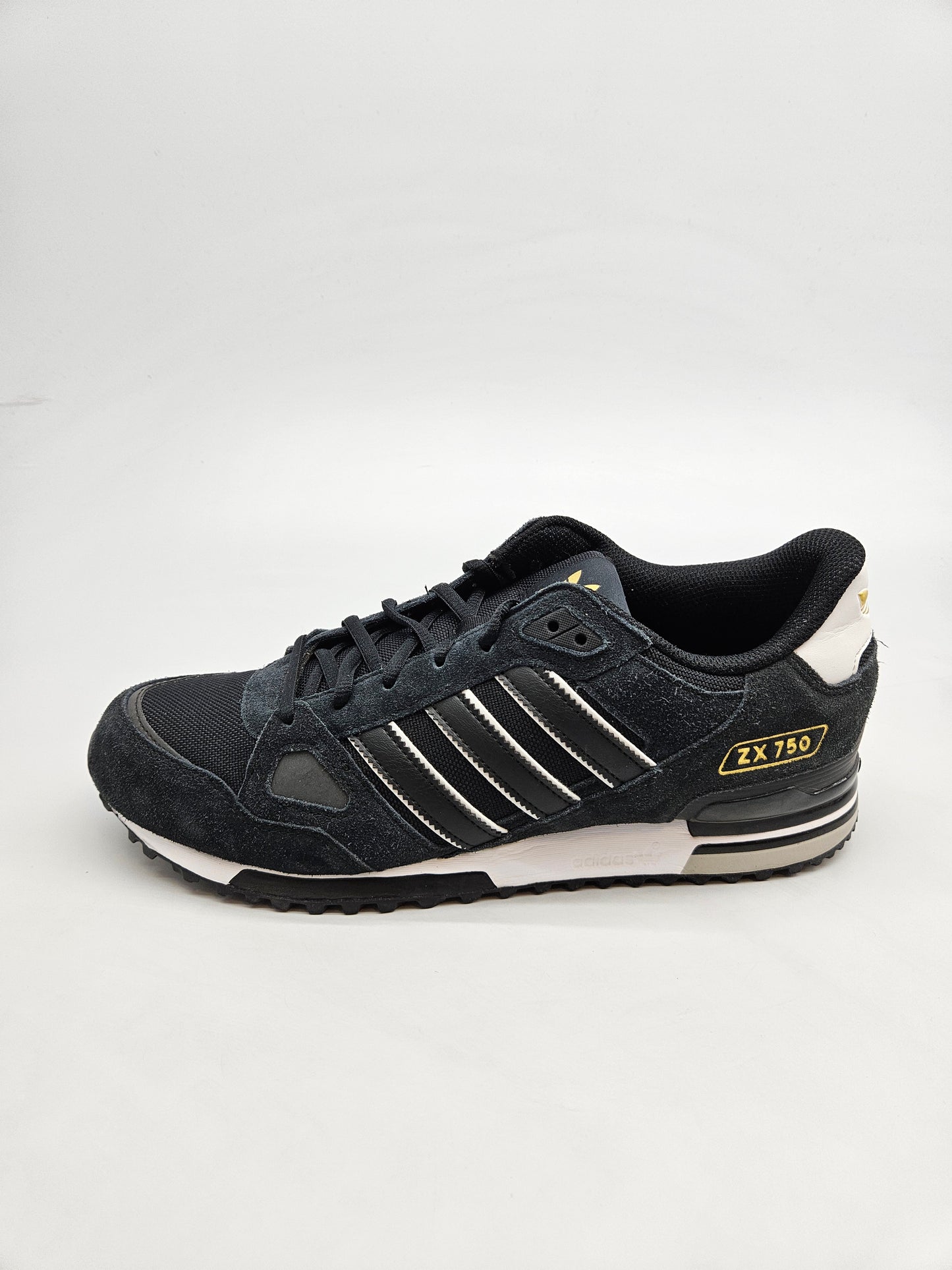 ADIDAS NOVI ORIGINAL PATIKI BR 45