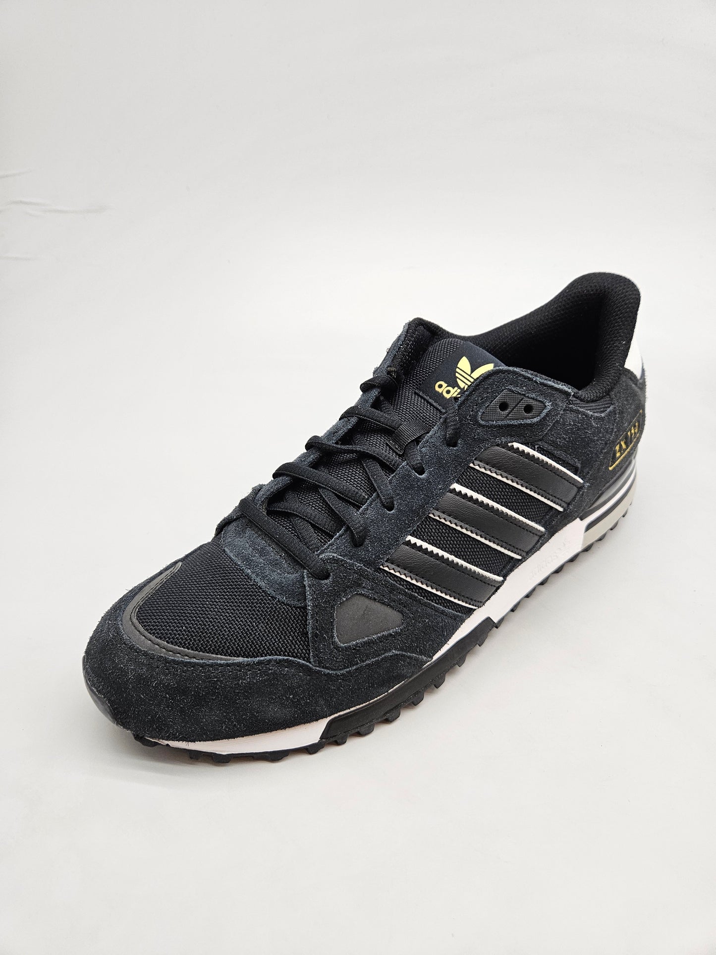 ADIDAS NOVI ORIGINAL PATIKI BR 45