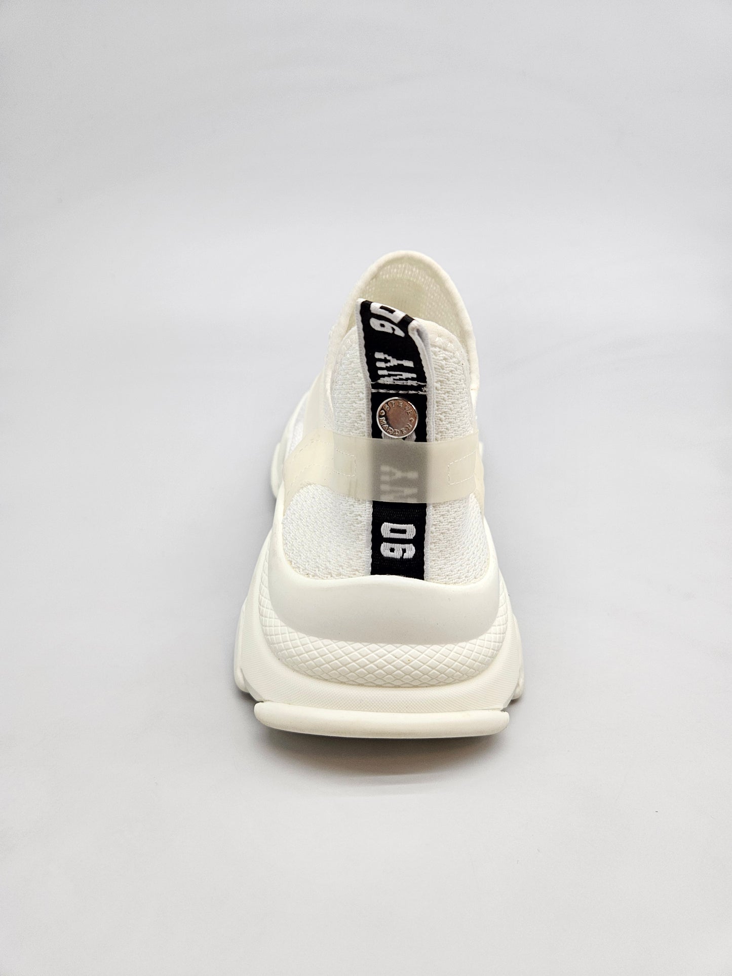 STEVE MADDEN NOVI ORIGINAL PATIKI BR 44