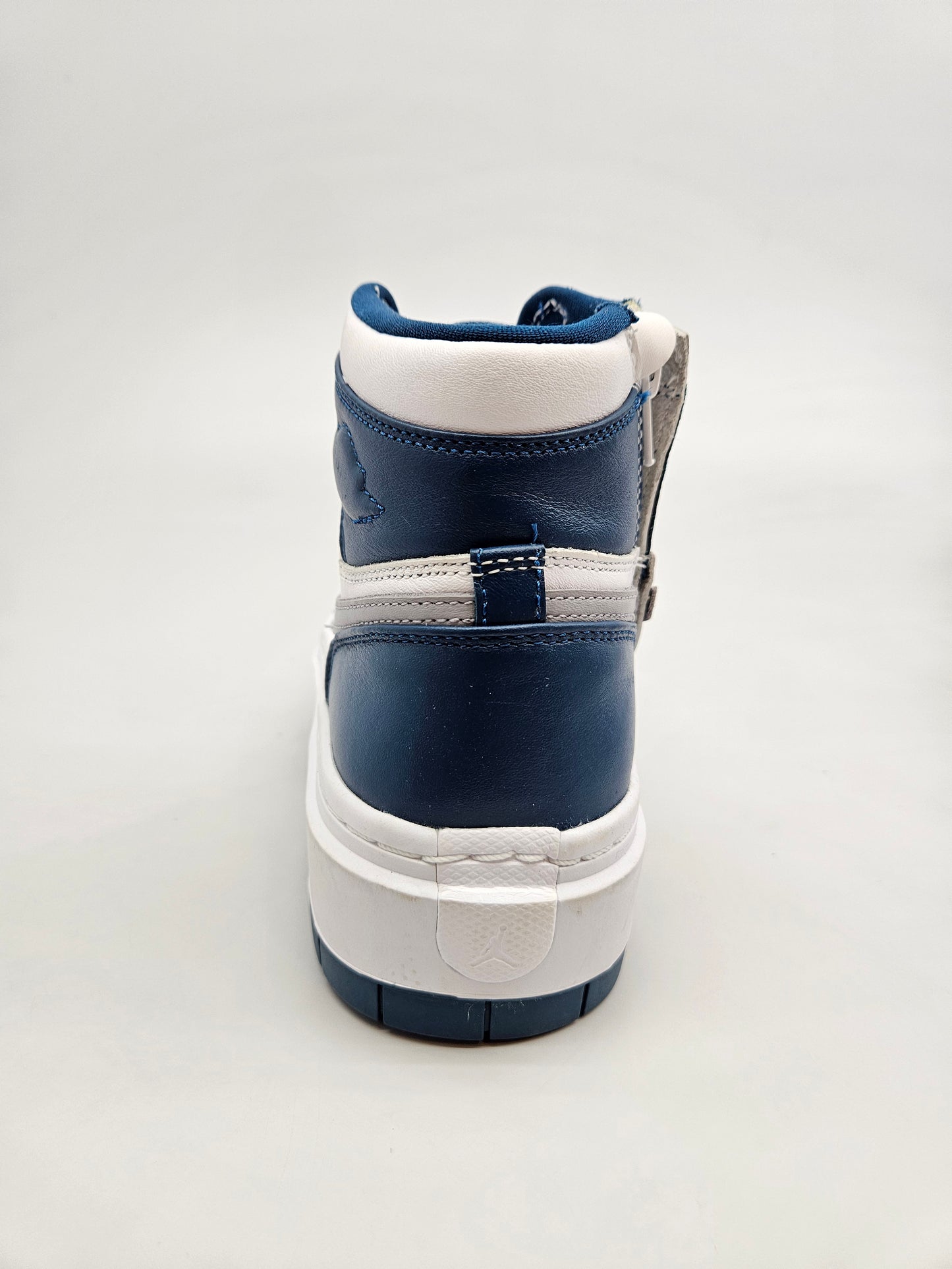NIKE NOVI ORIGINAL PATIKI BR 38.5