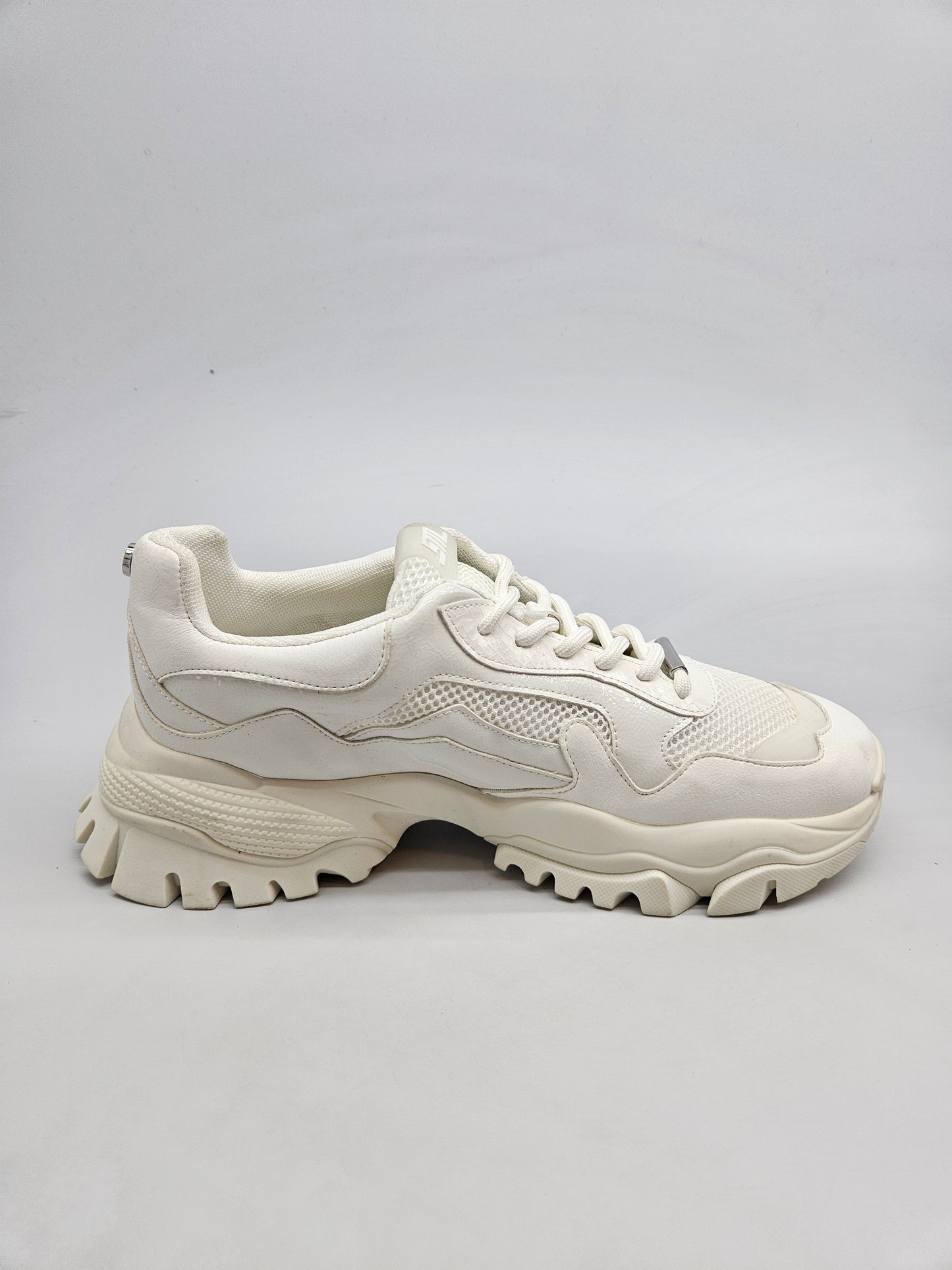 STEVE MADDEN NOVI ORIGINAL PATIKI BR 42