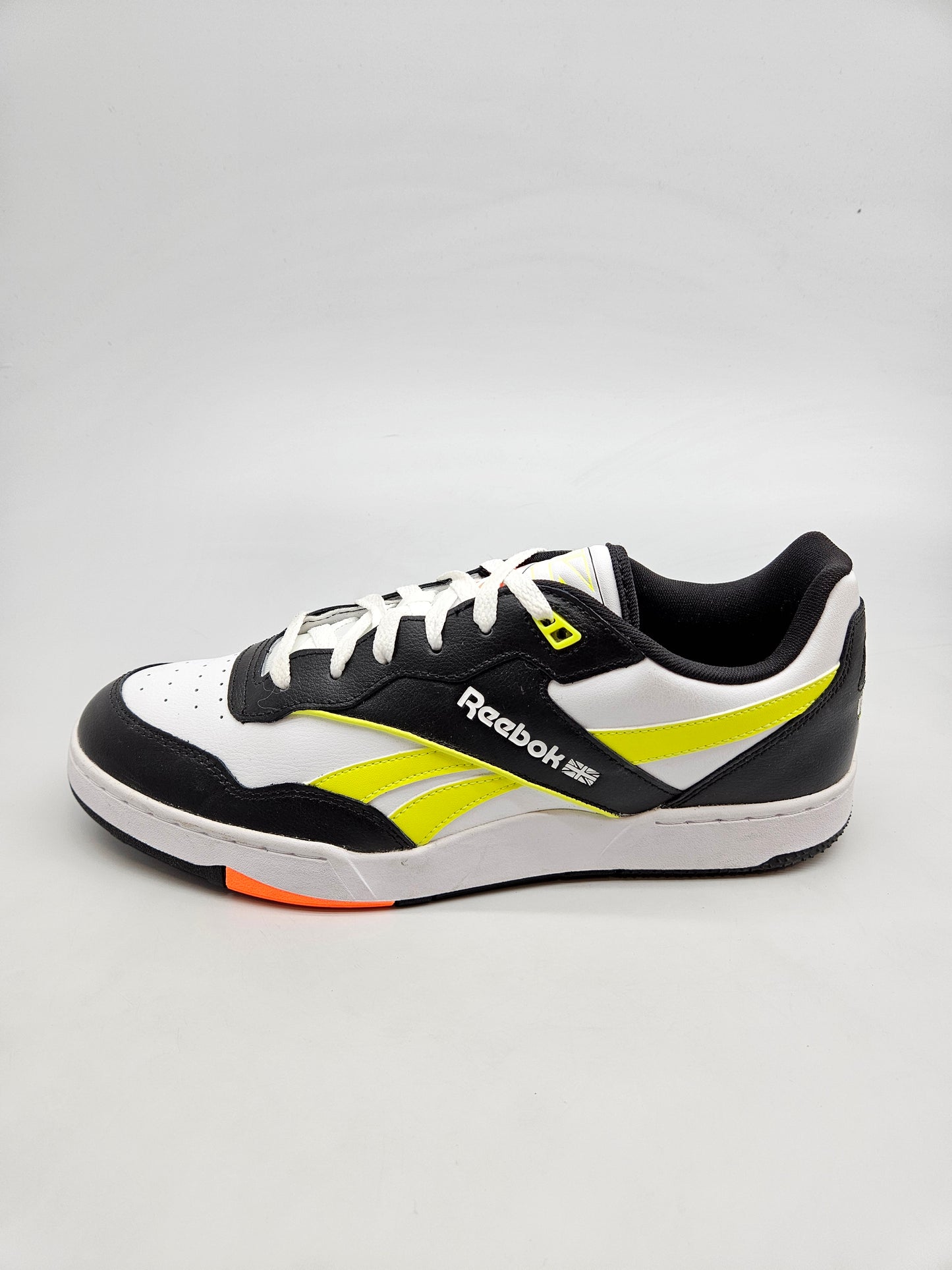 REEBOK NOVI ORIGINAL PATIKI BR 45