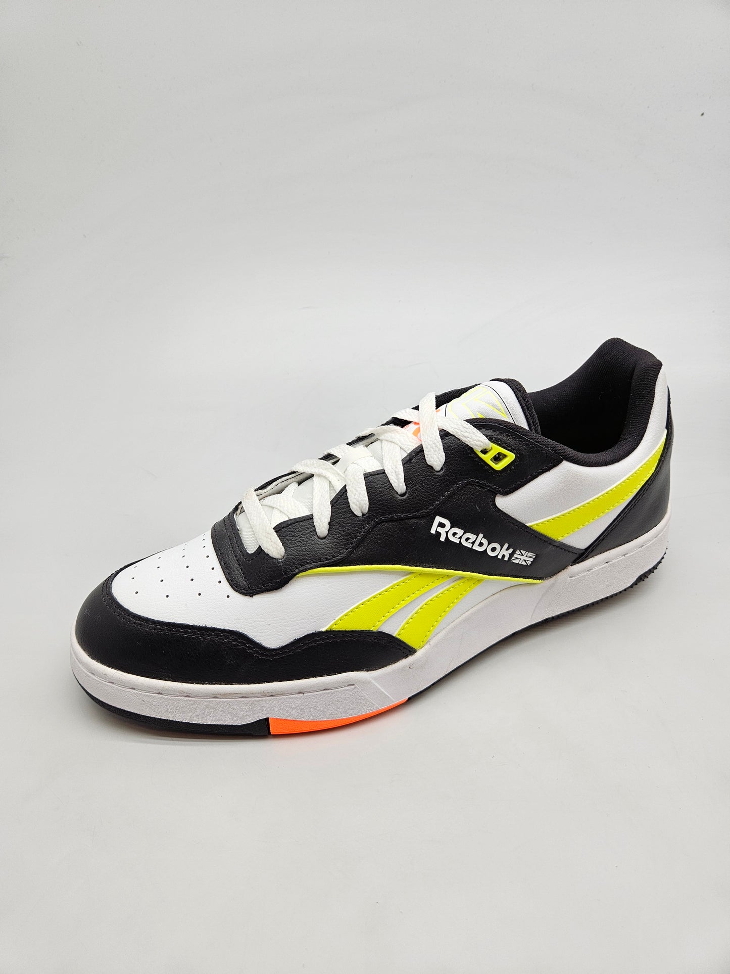 REEBOK NOVI ORIGINAL PATIKI BR 45