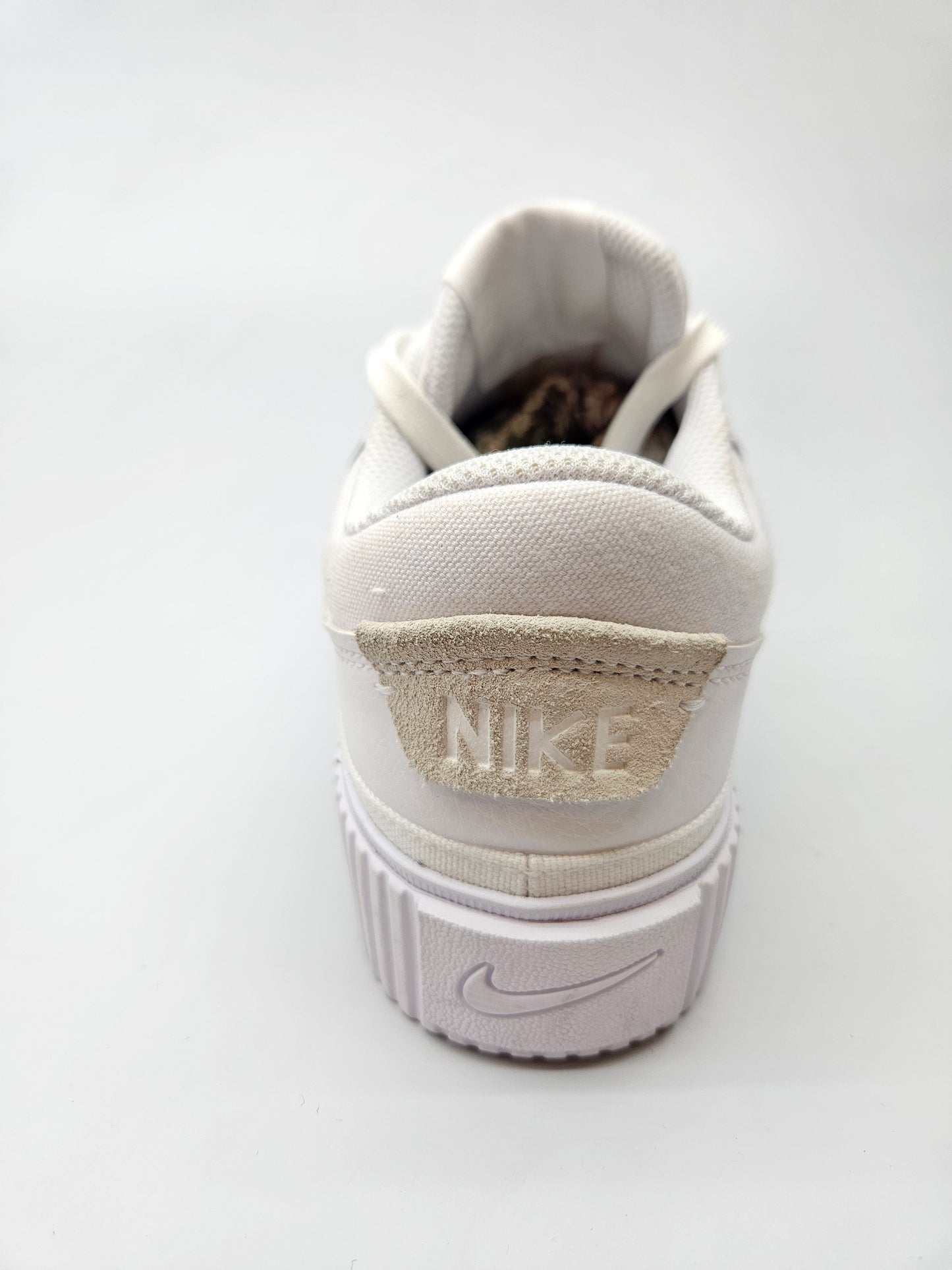 NIKE NOVI ORIGINAL PATIKI BR 40