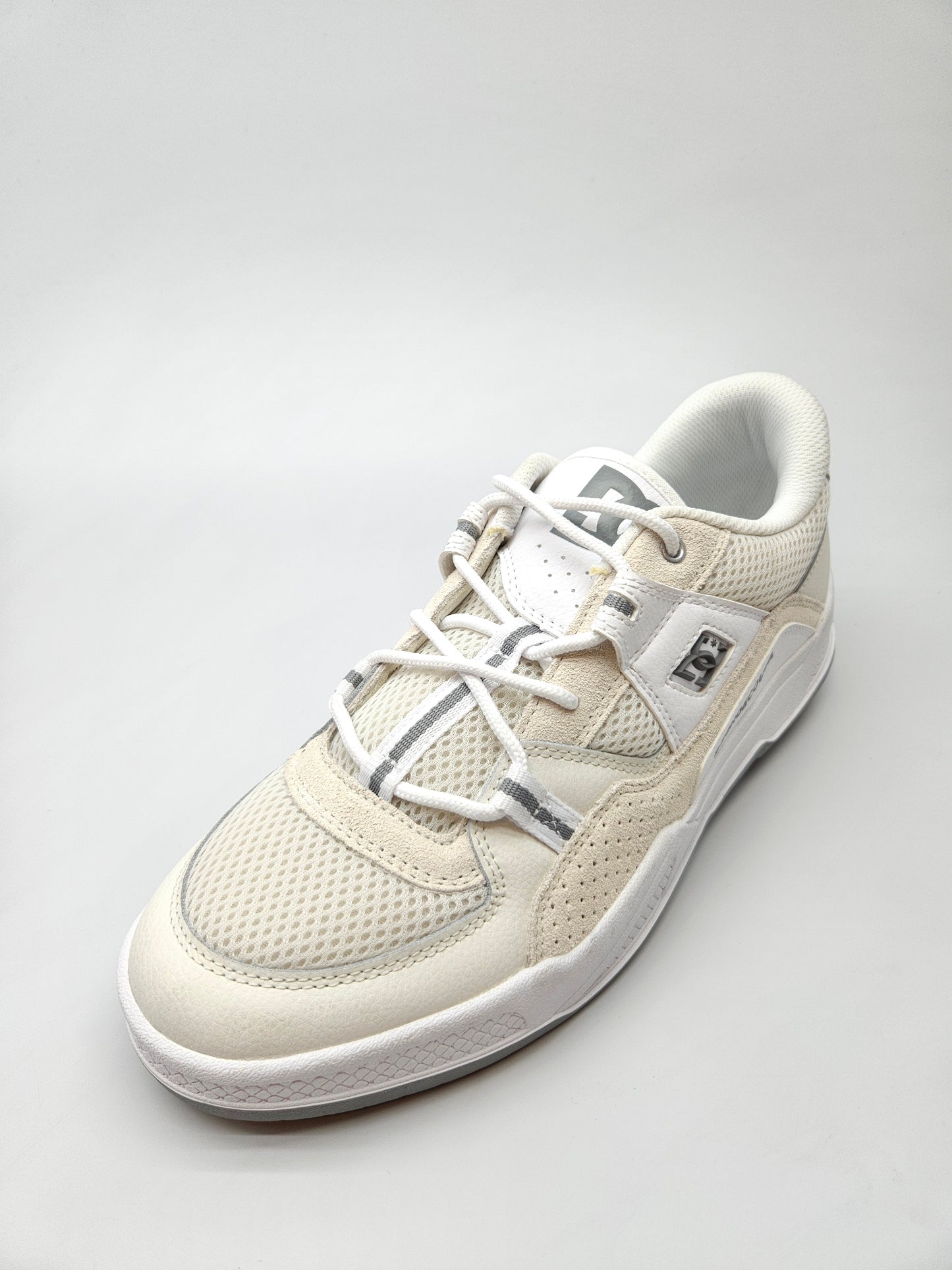 DC NOVI ORIGINAL PATIKI BR 44