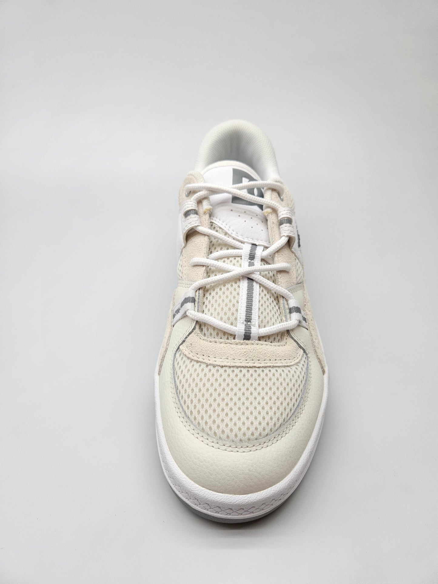 DC NOVI ORIGINAL PATIKI BR 44