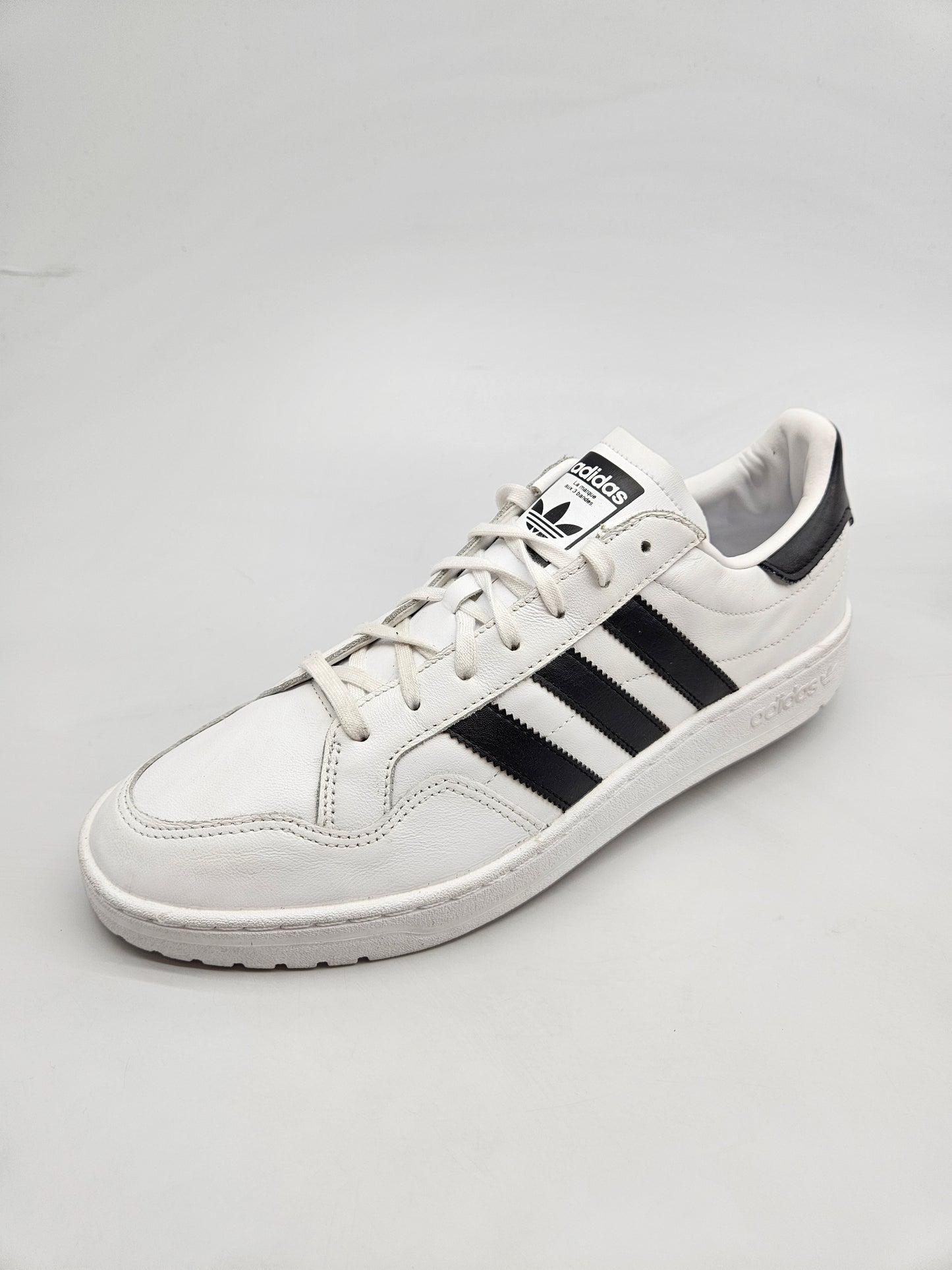 ADIDAS NOVI ORIGINAL PATIKI BR 44.5
