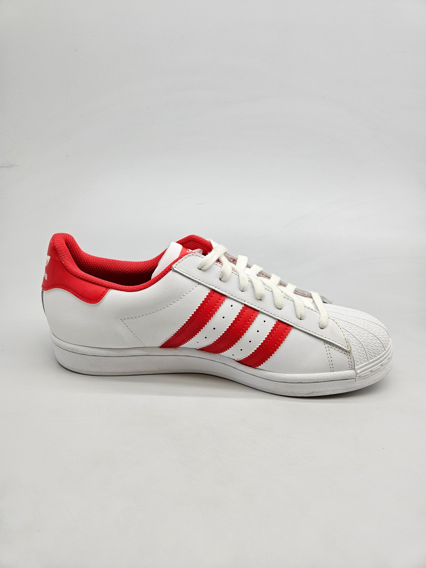 ADIDAS SUPERSTAR NOVI ORIGINAL PATIKI BR 43