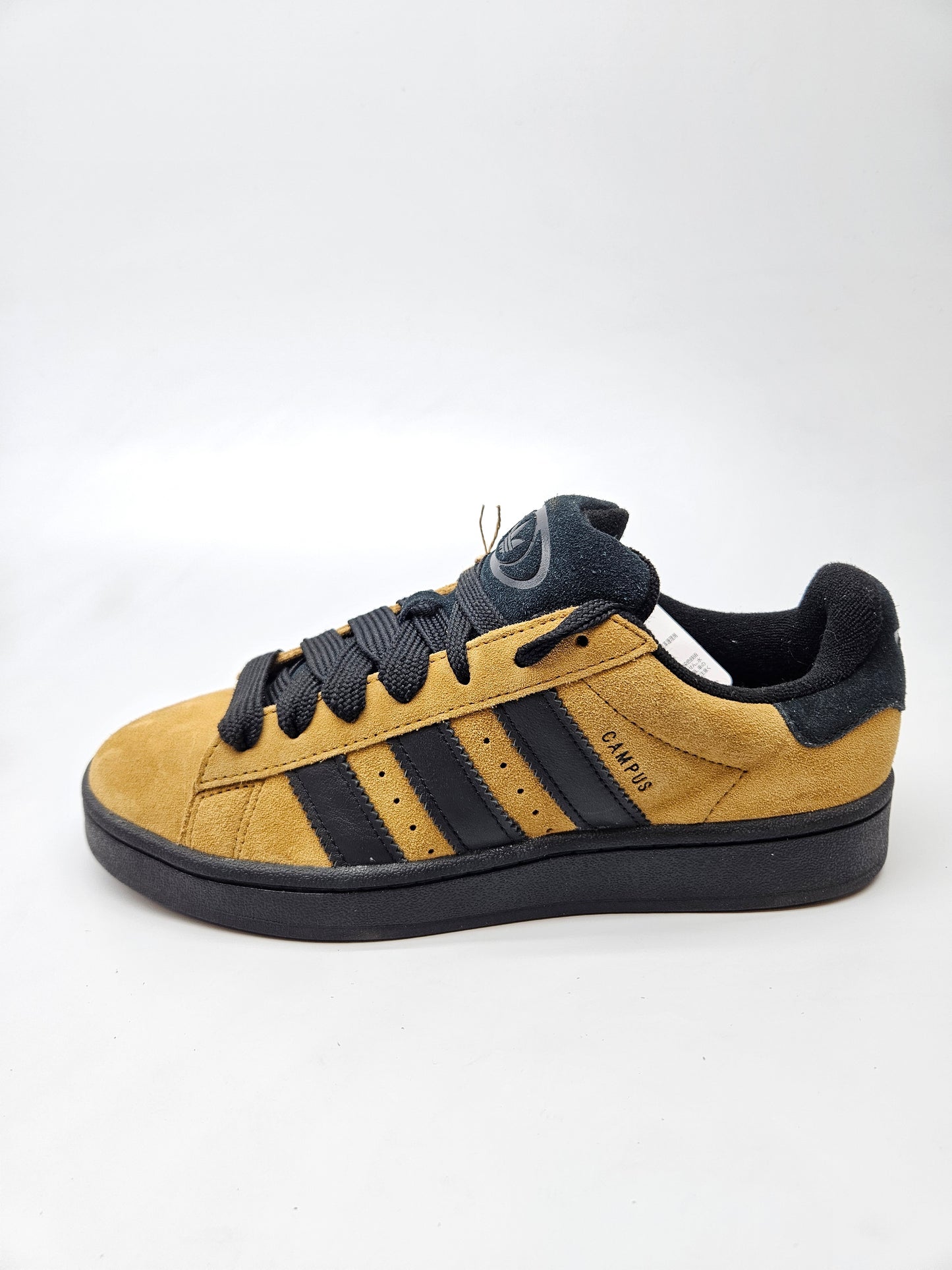 ADIDAS NOVI ORIGINAL PATIKI BR 41