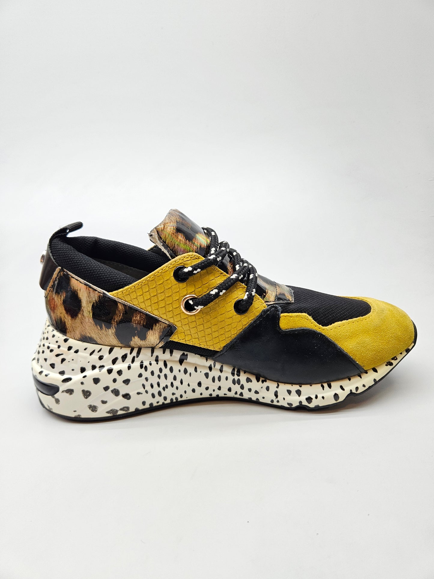 STEVE MADDEN NOVI ORIGINAL PATIKI BR 39