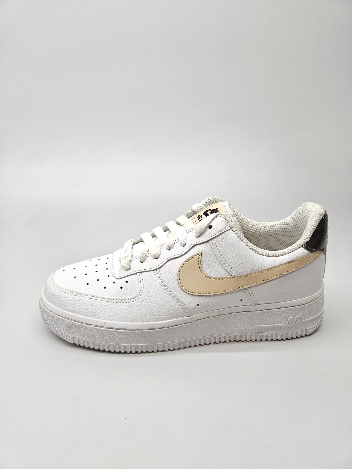 NIKE AF1 NOVI ORIGINAL PATIKI BR 38.5
