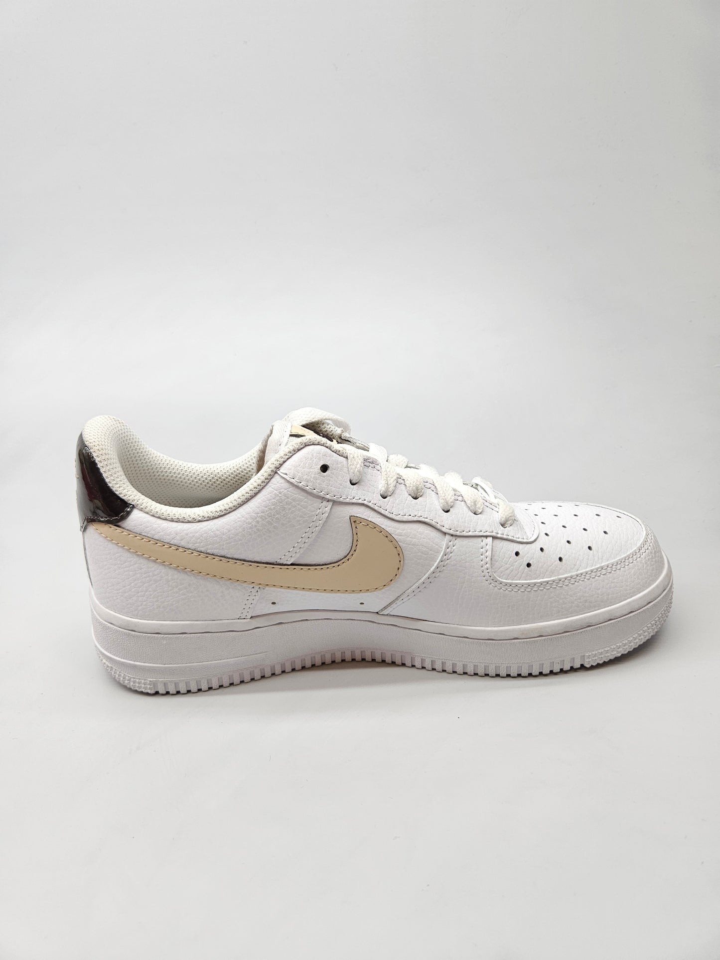 NIKE AF1 NOVI ORIGINAL PATIKI BR 38.5