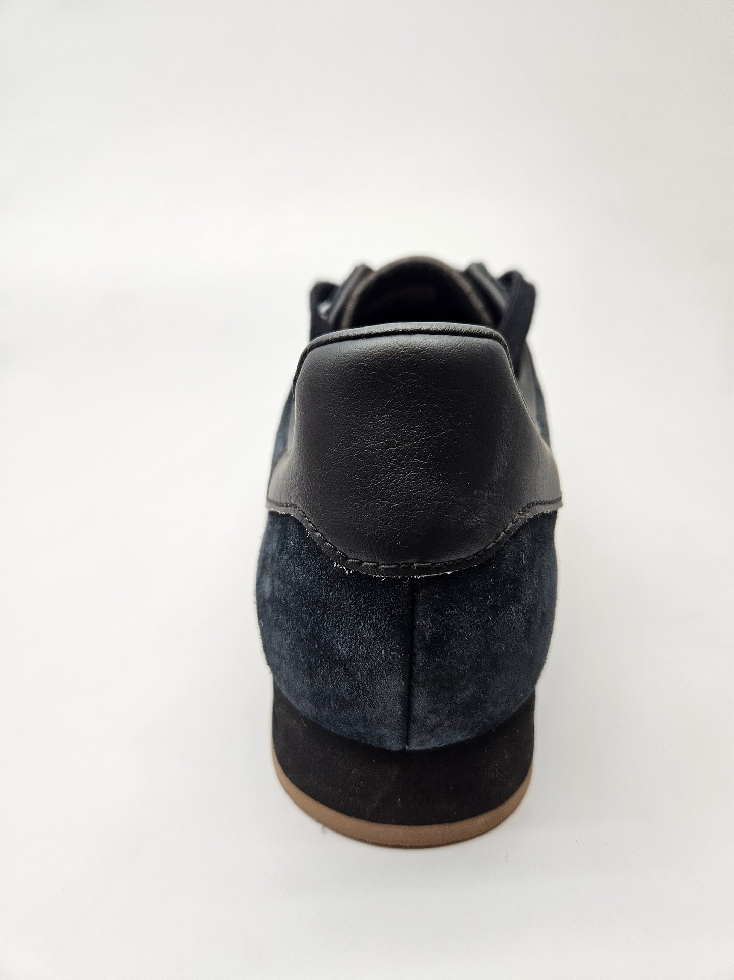ADIDAS NOVI ORIGINAL PATIKI BR 44.5