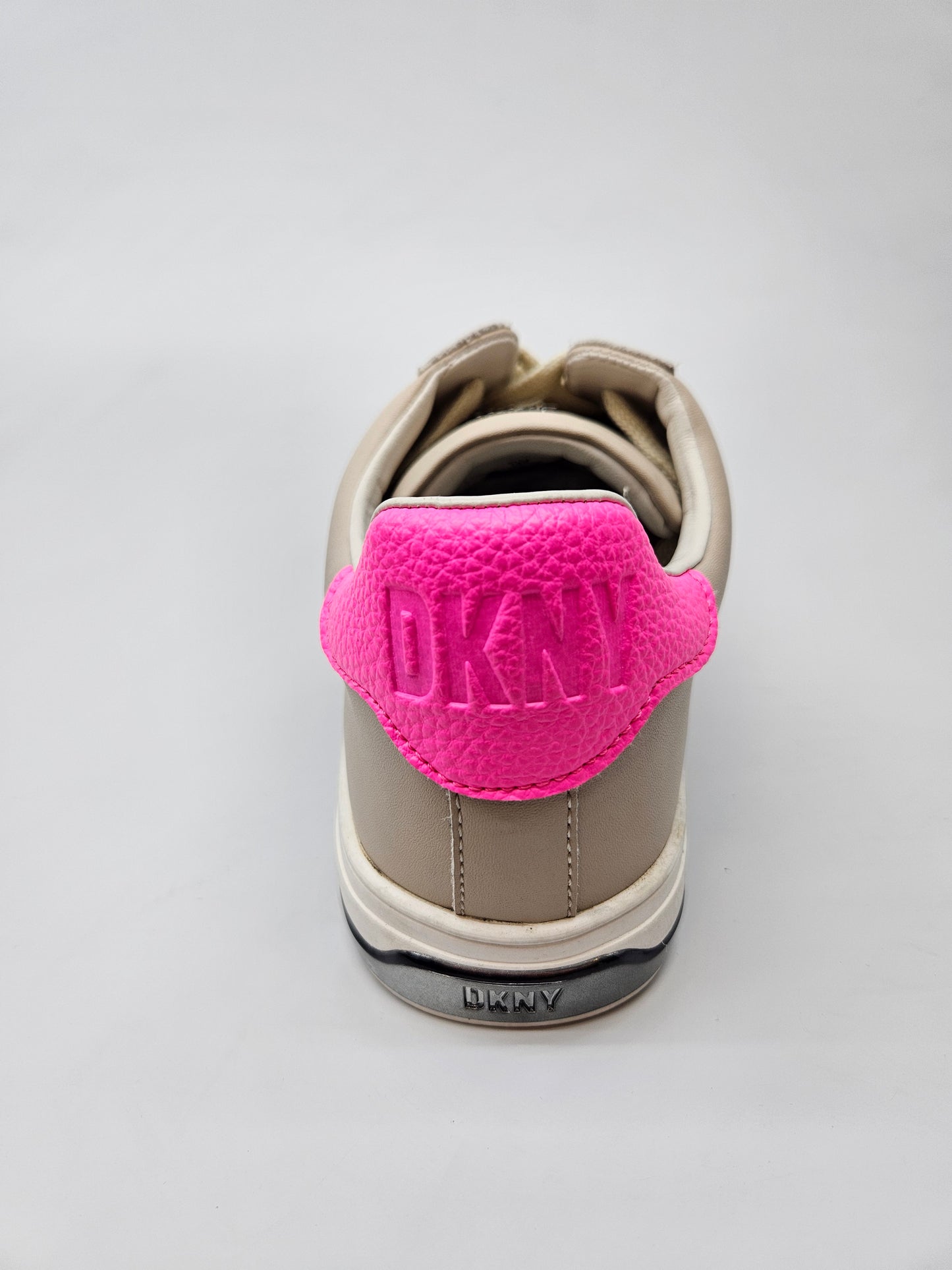 DKNY NOVI ORIGINAL PATIKI BR 38