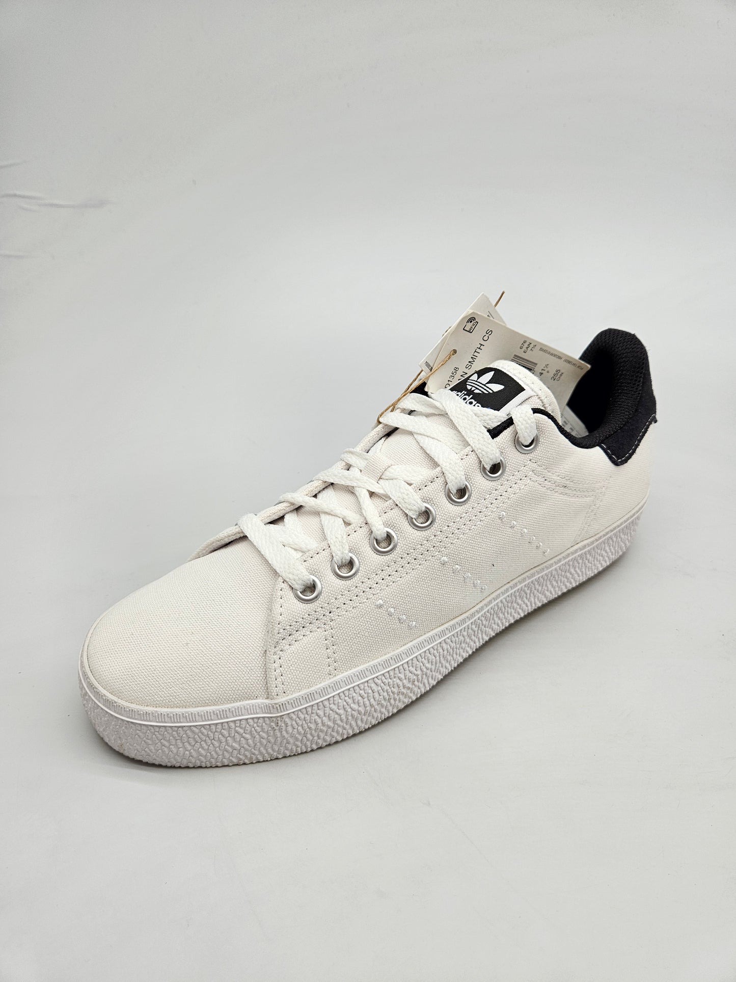 ADIDAS NOVI ORIGINAL PATIKI BR 41