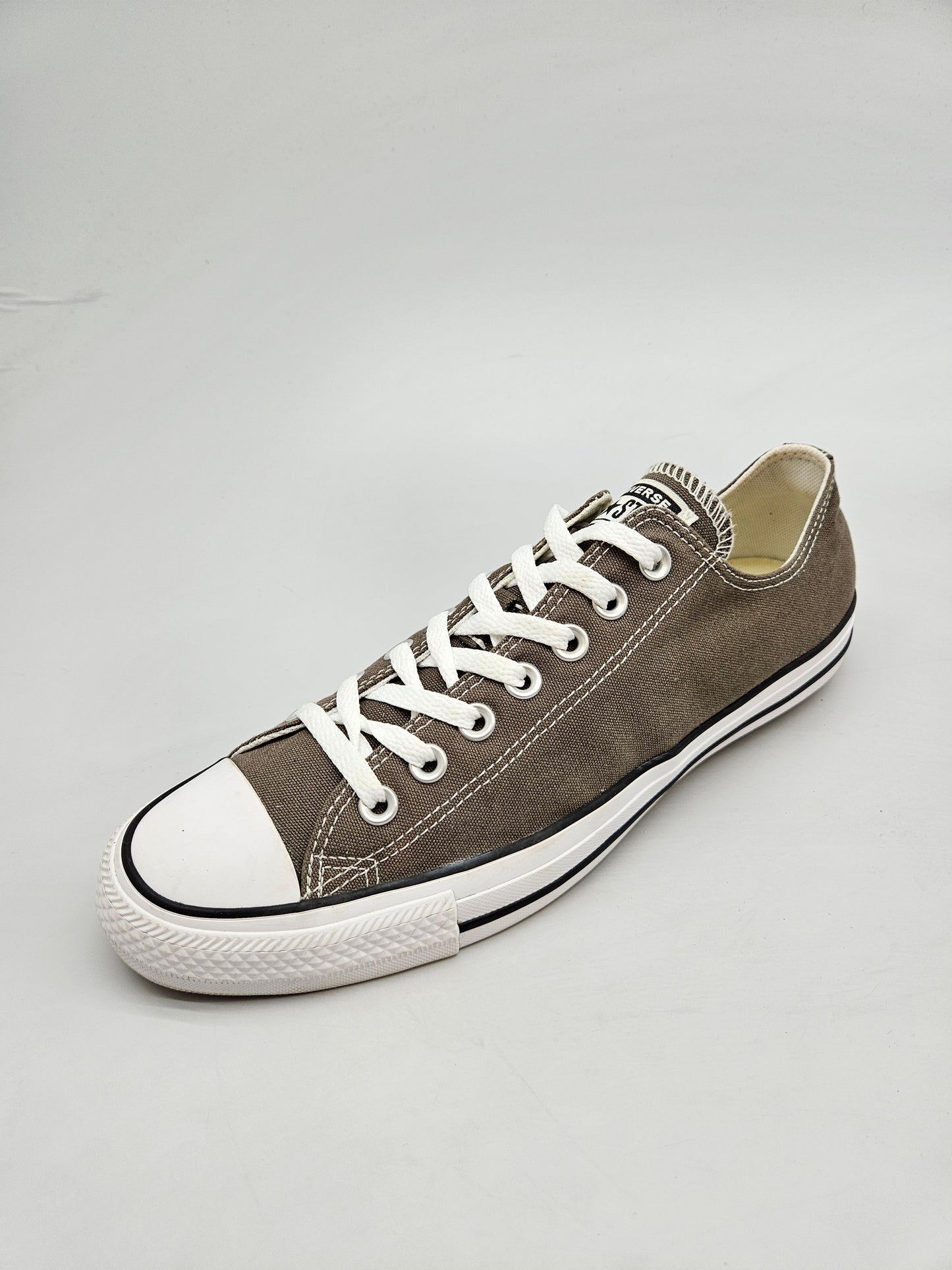 CONVERSE NOVI ORIGINAL PATIKI BR 43