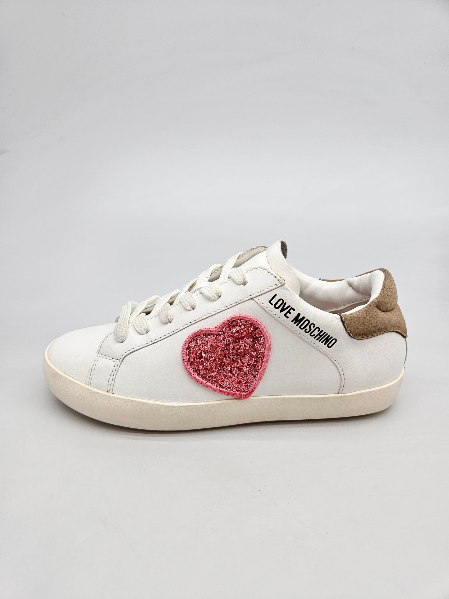LOVE MOSCHINO NOVI ORIGINAL PATIKI BR 36