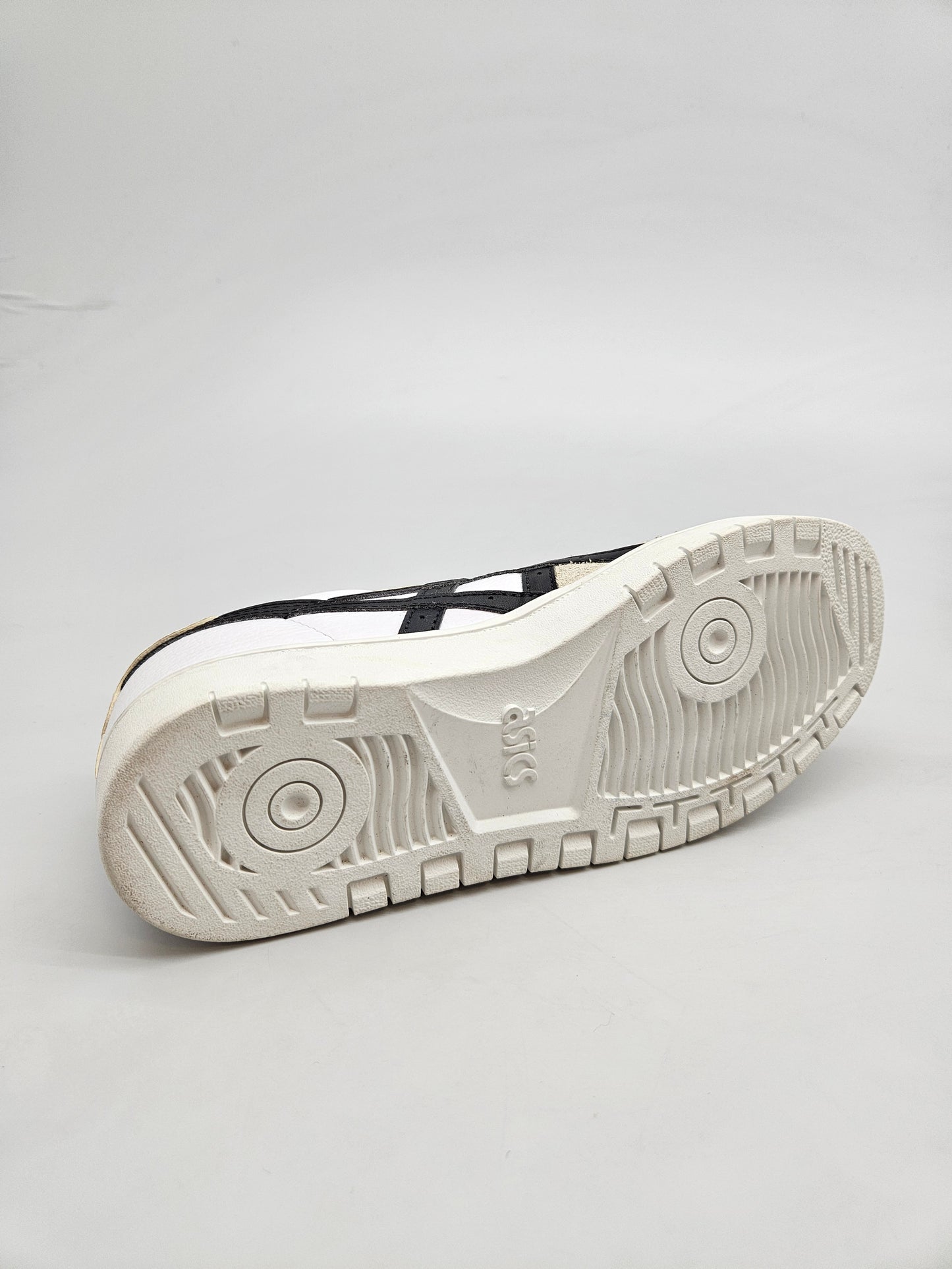 ASICS NOVI ORIGINAL PATIKI BR 37.5