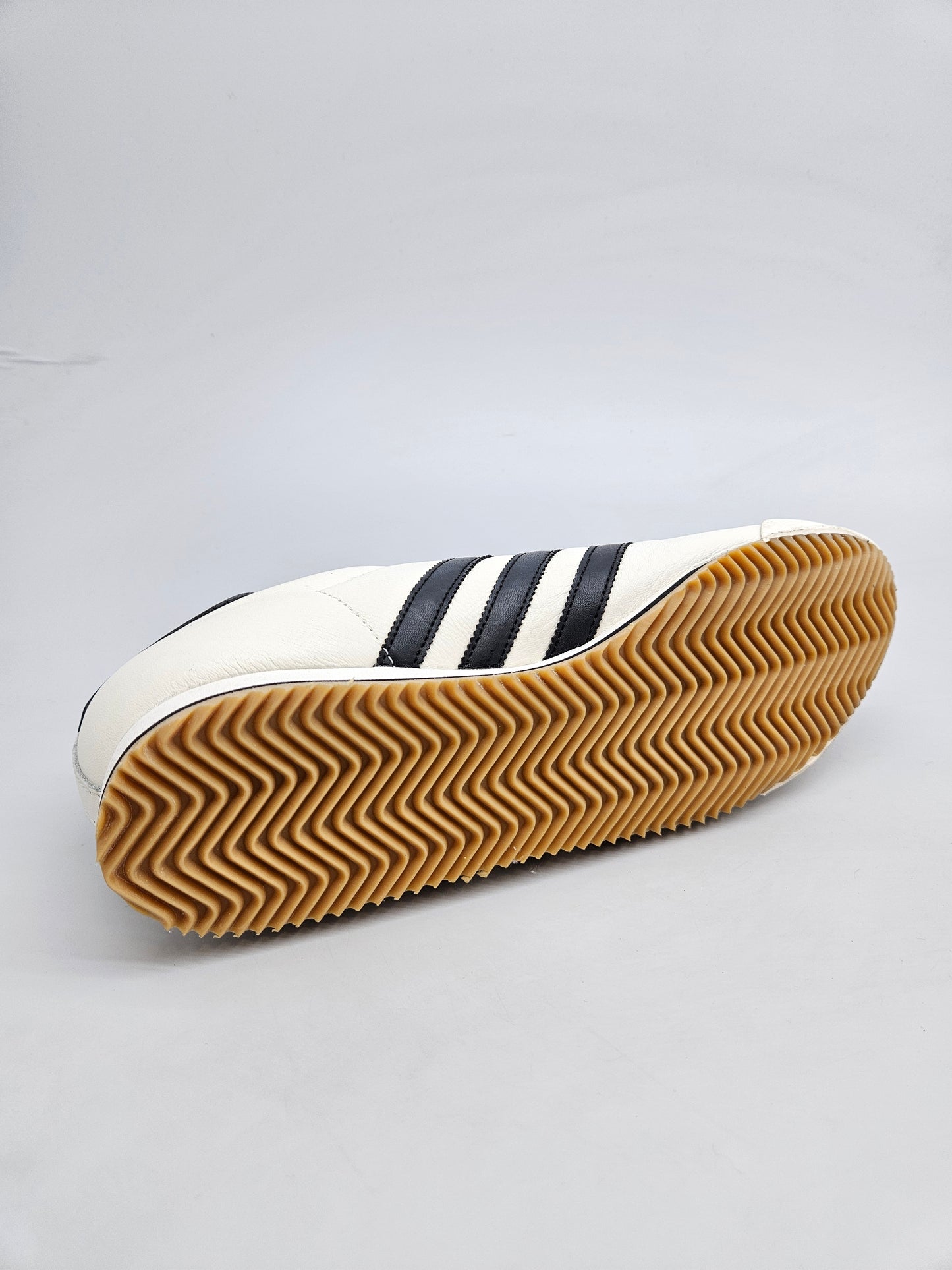 ADIDAS NOVI ORIGINAL PATIKI BR 44.5